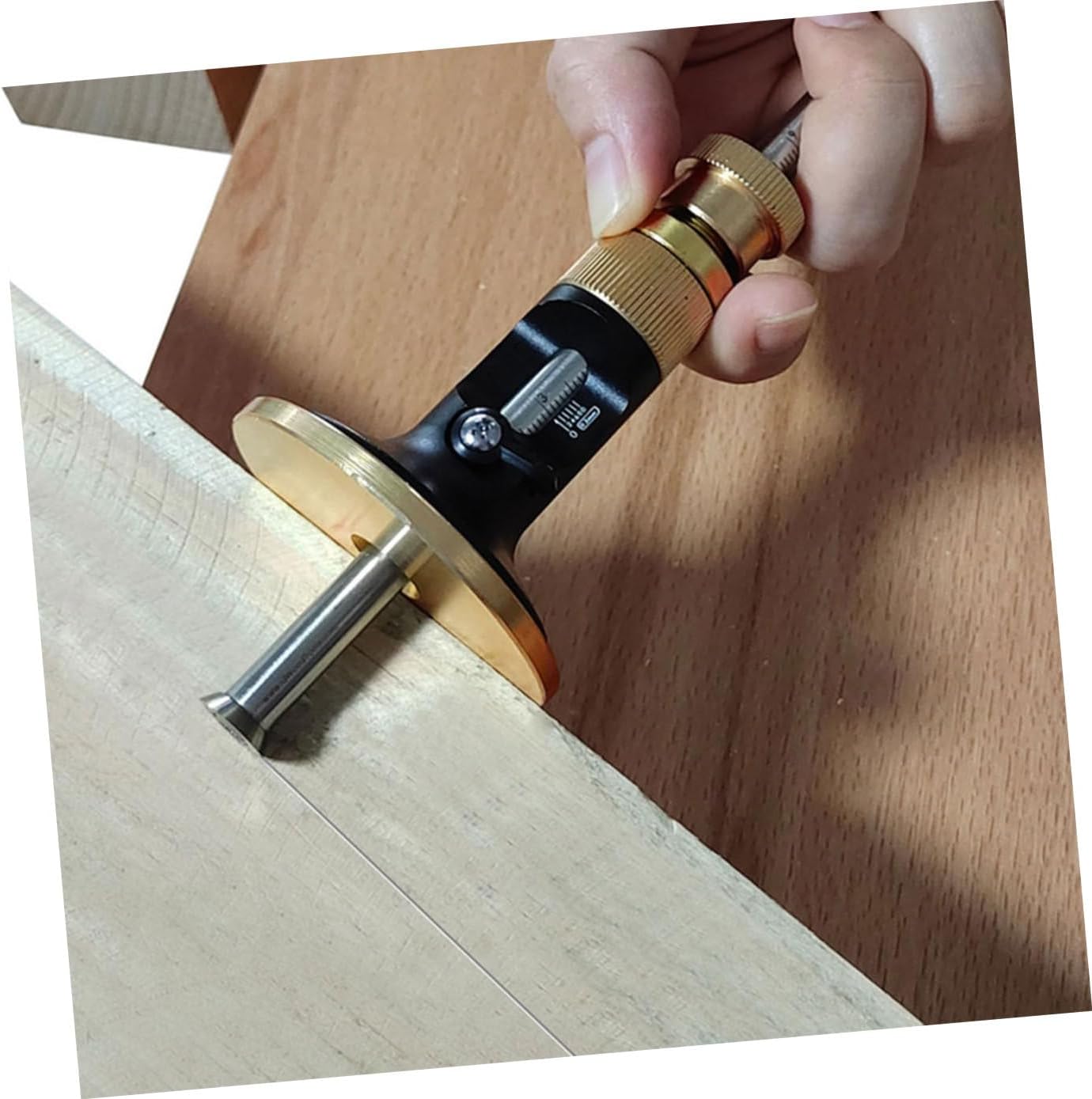 Outanaya European Type Carpenter Scribe Gauge with Hard Blade Adjustable Fine-tuning Marking Tool for Woodworking Parallel Line Drawing and Depth Measuring Instrument for Precision