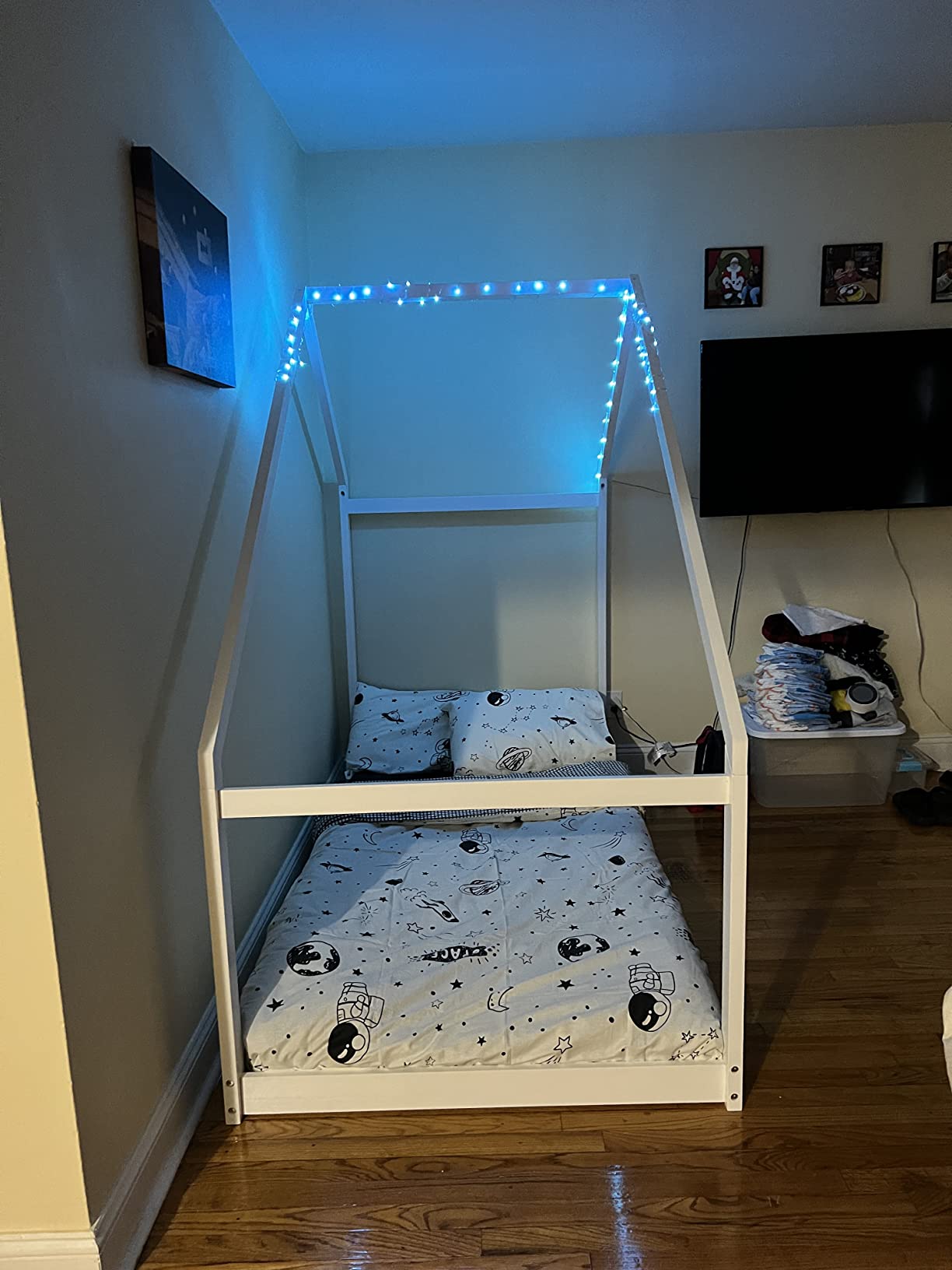 38/mo Finance Harper&Bright Designs House Bed Twin Bed with Roof