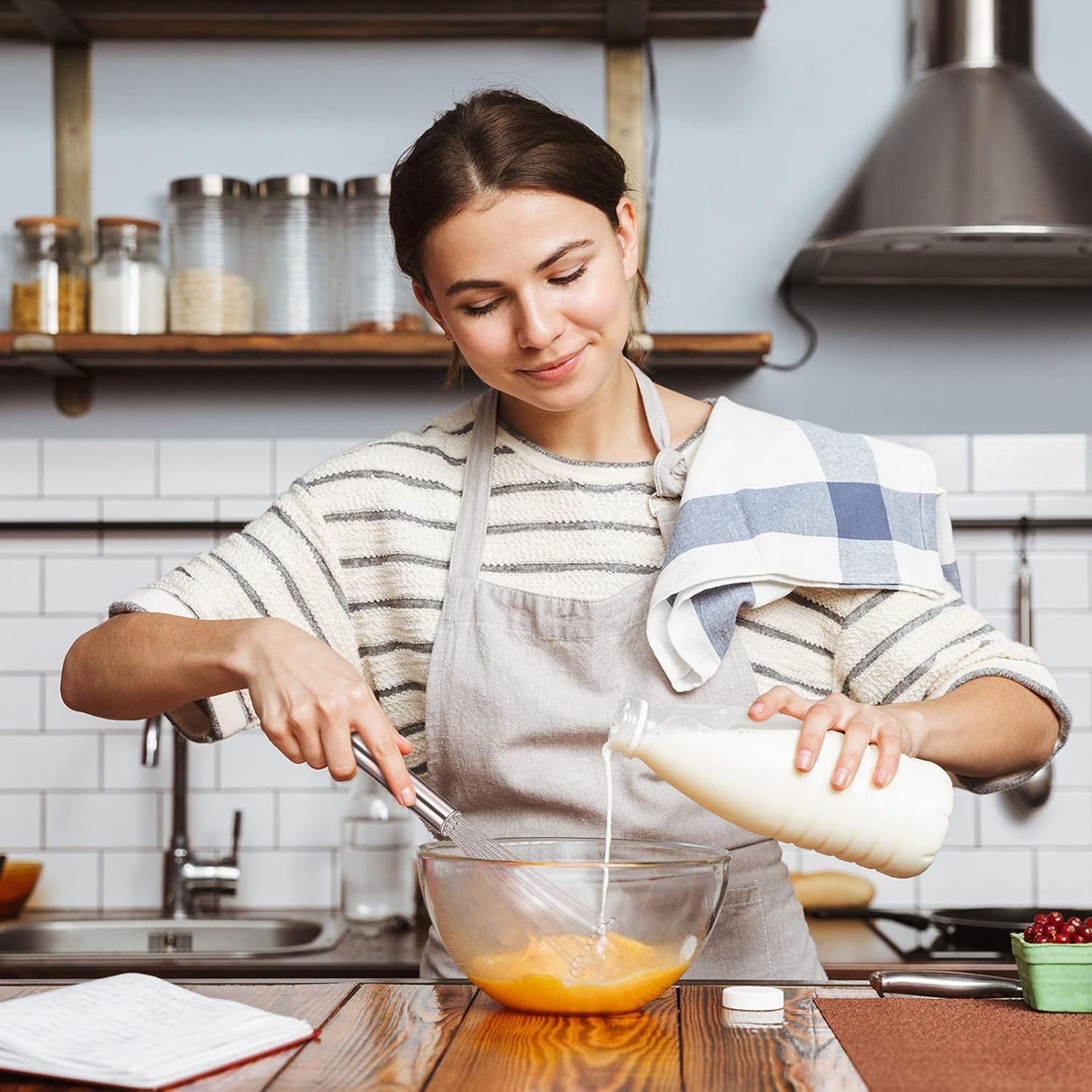 Patelai 3 Pieces Ball Whisk Set Whisk Beater Stainless Steel Ball in 10 Inch and 12 Inch Wire Egg Kitchen Set for Cooking Blending Beating Stirring - Image 5