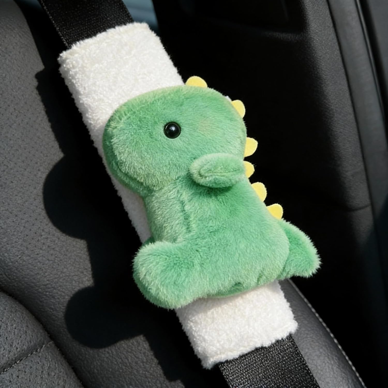 2 PCS Seat Belt Cover Pad, Cute Dinosaur Seatbelt Covers for Kids, Winter Plush Fluffy Soft Seatbelt Cushion, Car Seat Strap Pads (Pink+Green)