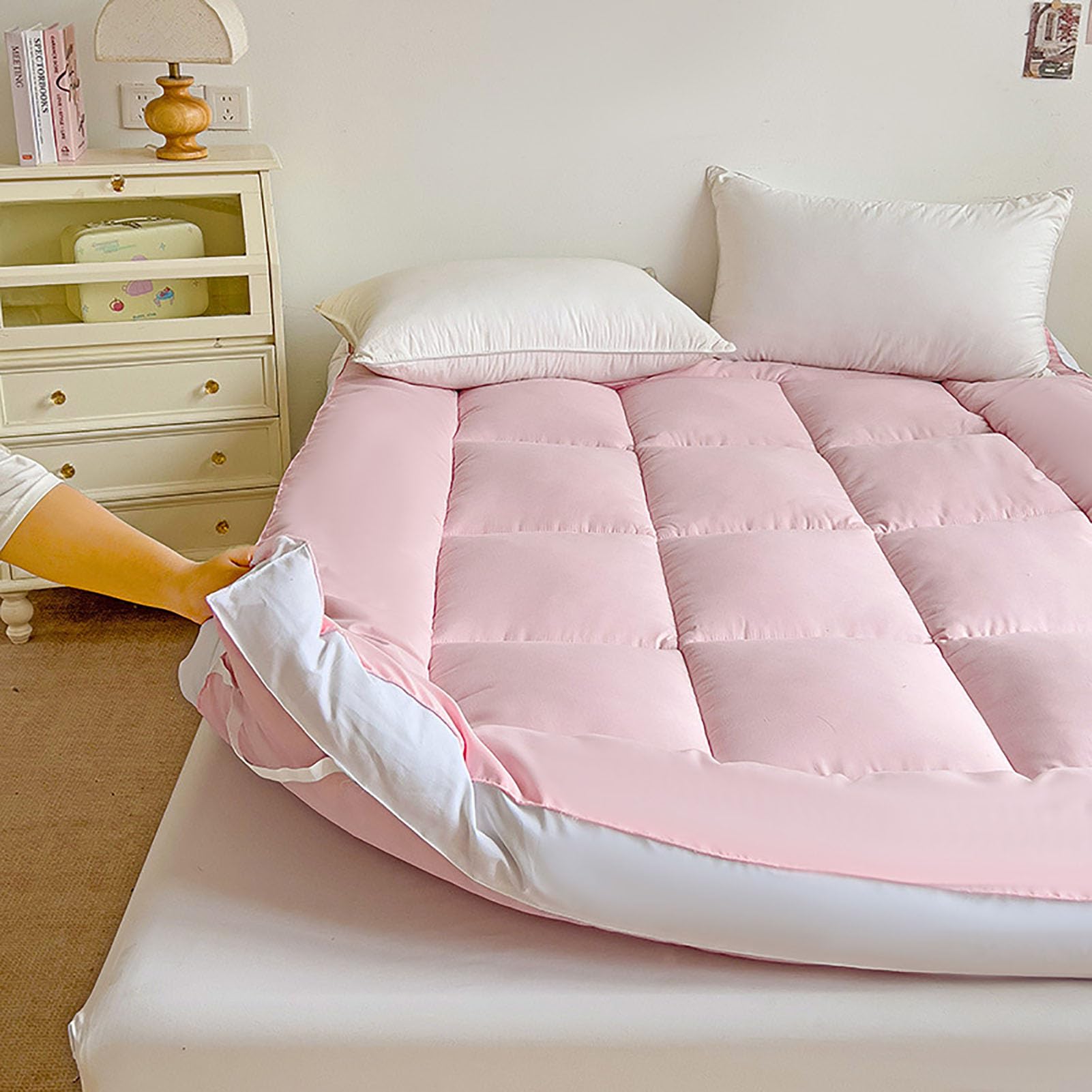 BK&MF Thickened Soybean Fiber Mattress Topper, Foldable Ultra Soft Washed Cotton Bed Pad with Corner Straps, Quilted Mattress Pad for Home, Apartment,Pink,180x200cm(71x79inch)
