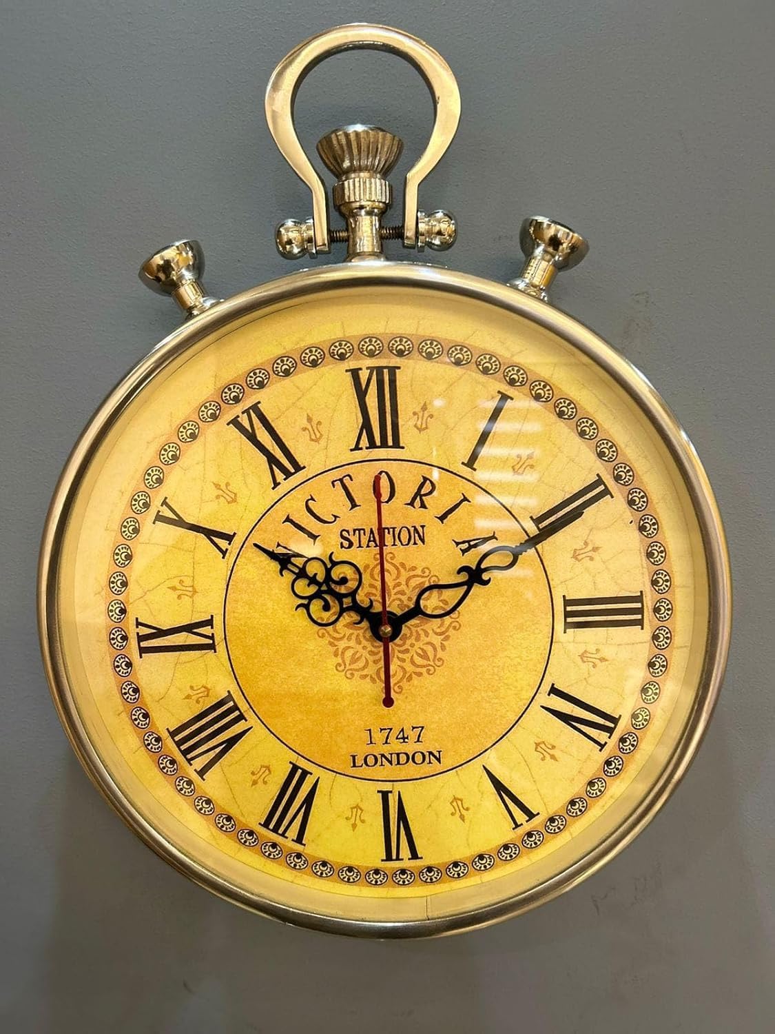 Unique Pocket Watch Design: Inspired by Vintage London Station and Classic Pocket Watches for a Timeless Antique Look-picture-19