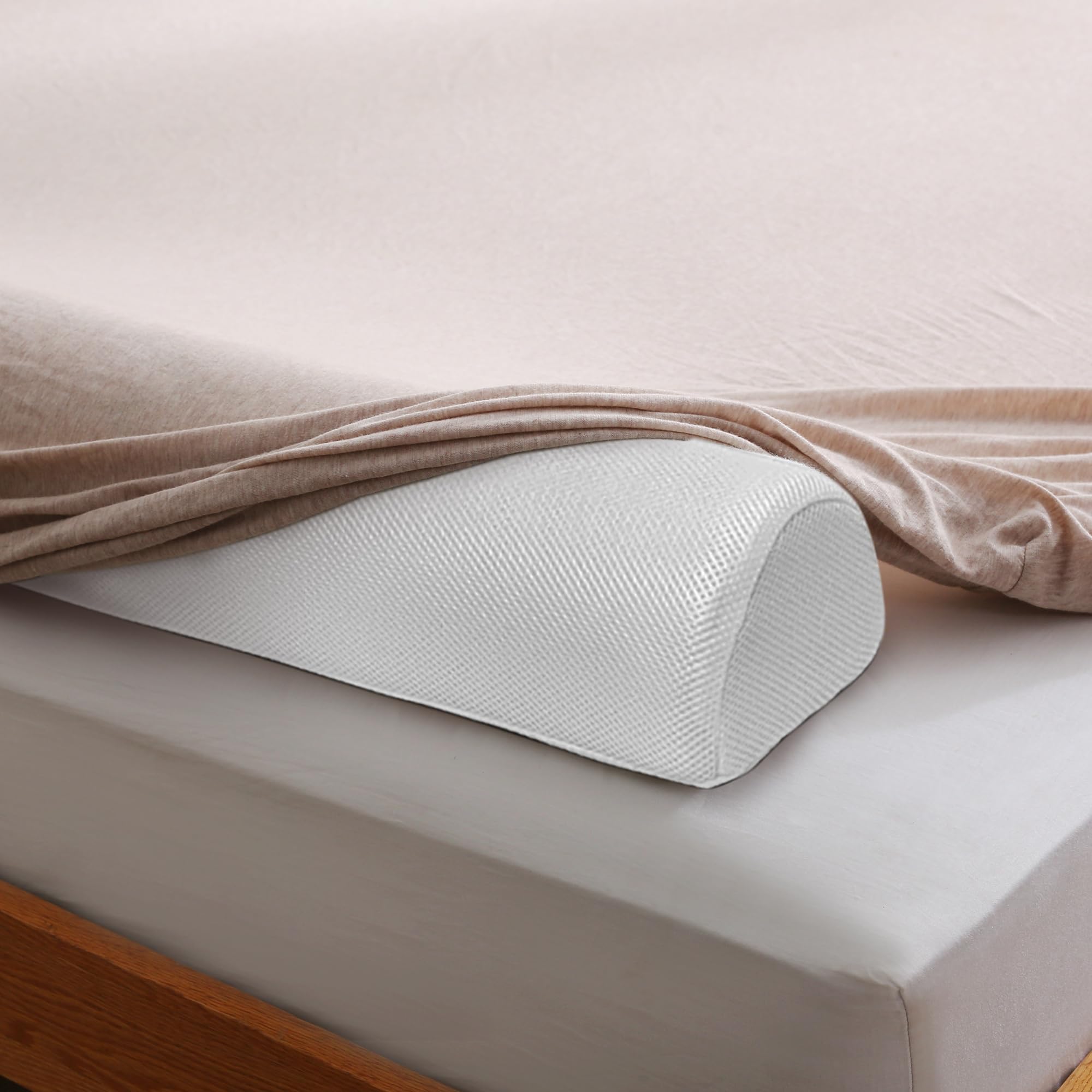 fond + found Parachoques de cama de tela de malla para niños pequeños [2 paquetes] Riel de cama de seguridad de espuma para niños y bebés, parachoques de cama transpirable con funda antideslizante y