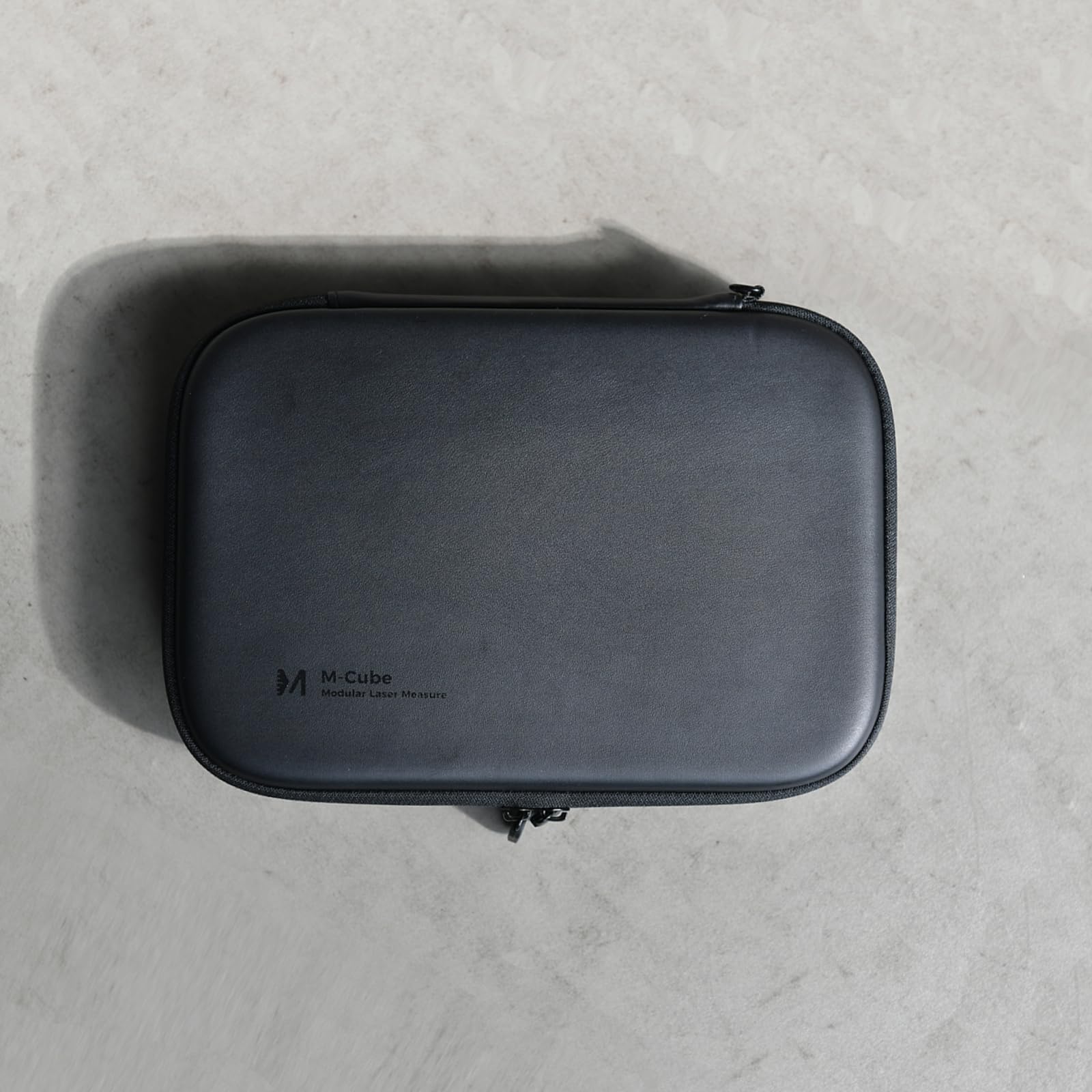 HOZO Funda protectora para herramientas de medición láser para M-Cube, incluye trípode de aluminio ajustable de 10 a 30 pulgadas con mango portátil y funda de protección M para protección y