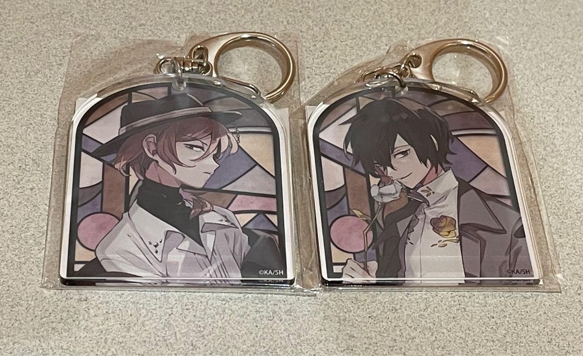 文豪ストレイドッグス　太宰治　中原中也　　キーホルダー 文豪ストレイドッグス 太宰治 中原中也 アクリルキーホルダー - メルカリ