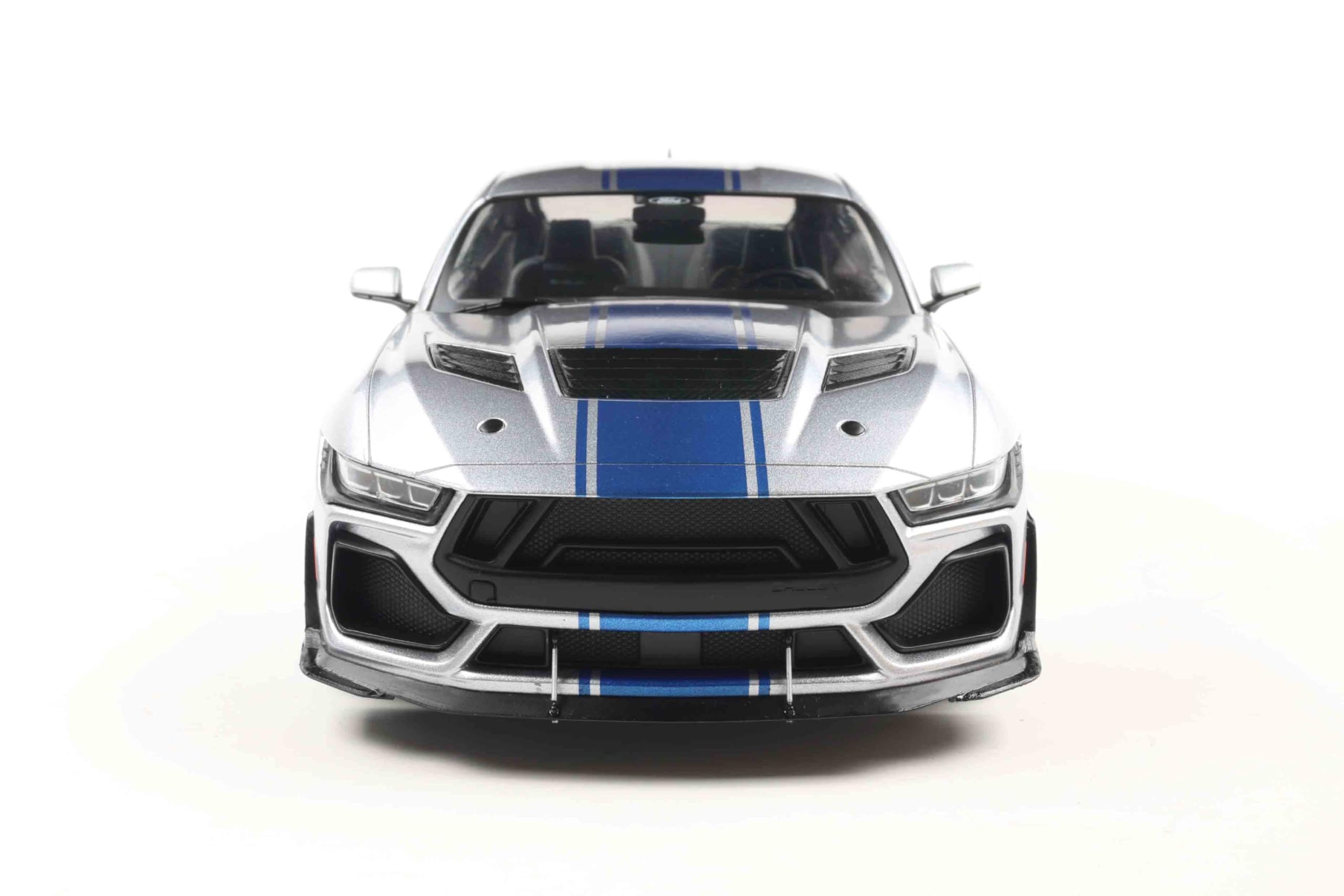 1:18 Shelby Mustang Super Snake Grey 2025
