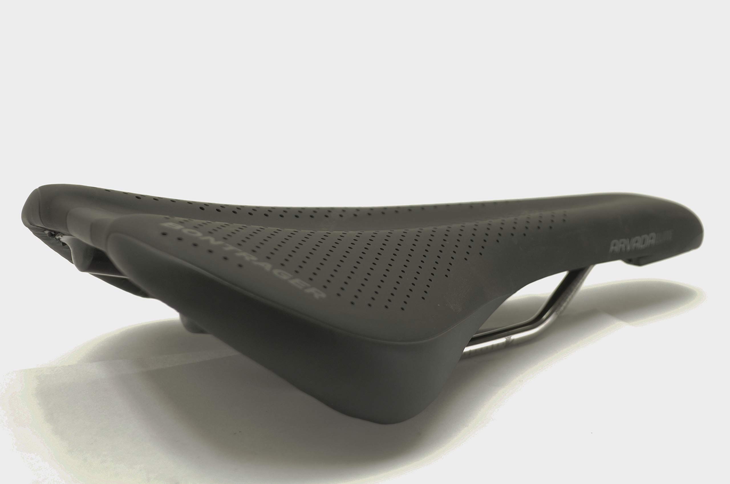 Amazon | Bontrager Arvada Elite ロードバイク 自転車 レーシング