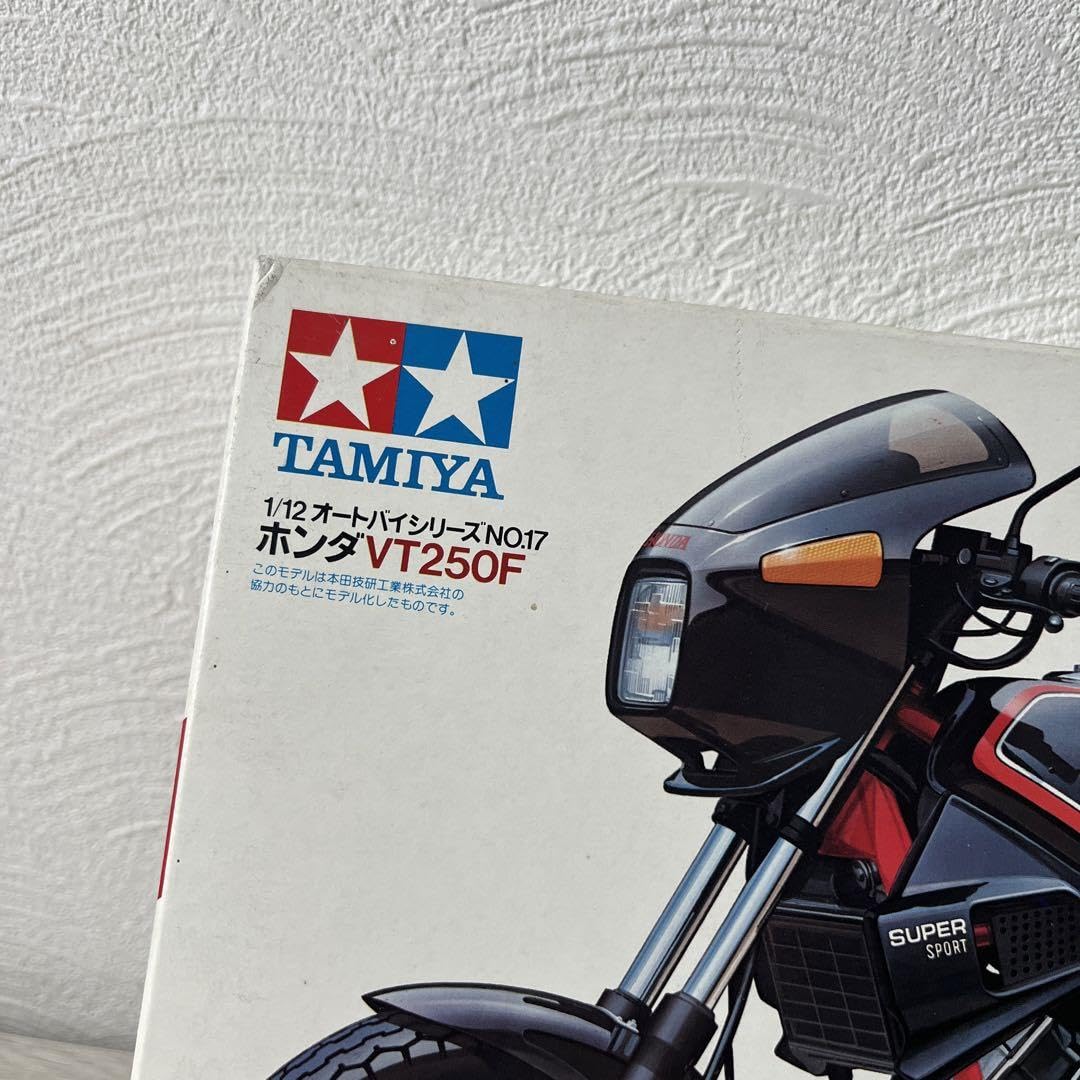 タミヤ VT250F プラモデル Amazon | タミヤ 1/12 VT250F (1／12 オートバイ:14017