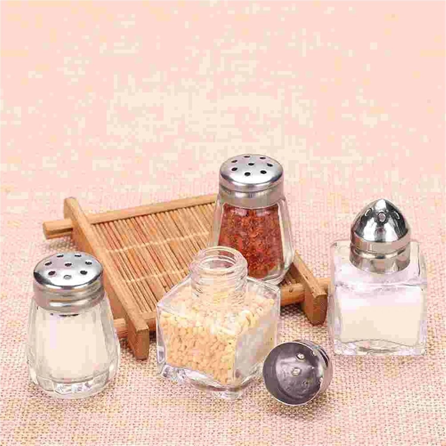 Small Salt and Pepper Shakers Mini Salt Shakers Kitchen Glass Condiment Bottles Pepper Bottles BBQ Seasoning Containers Coffee Bean Storage Container for Picnic And Camping