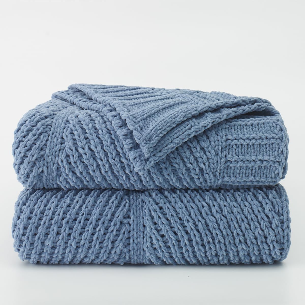 Amélie Home Knit Throw Blanket, Soft Chenille Cozy Breathable Chevron Chunky Decorative Blanket for Couch, Bed & Sofa, French-Inspired Lightweight Warm Gift for Women, Washed Blue, 50"x60"