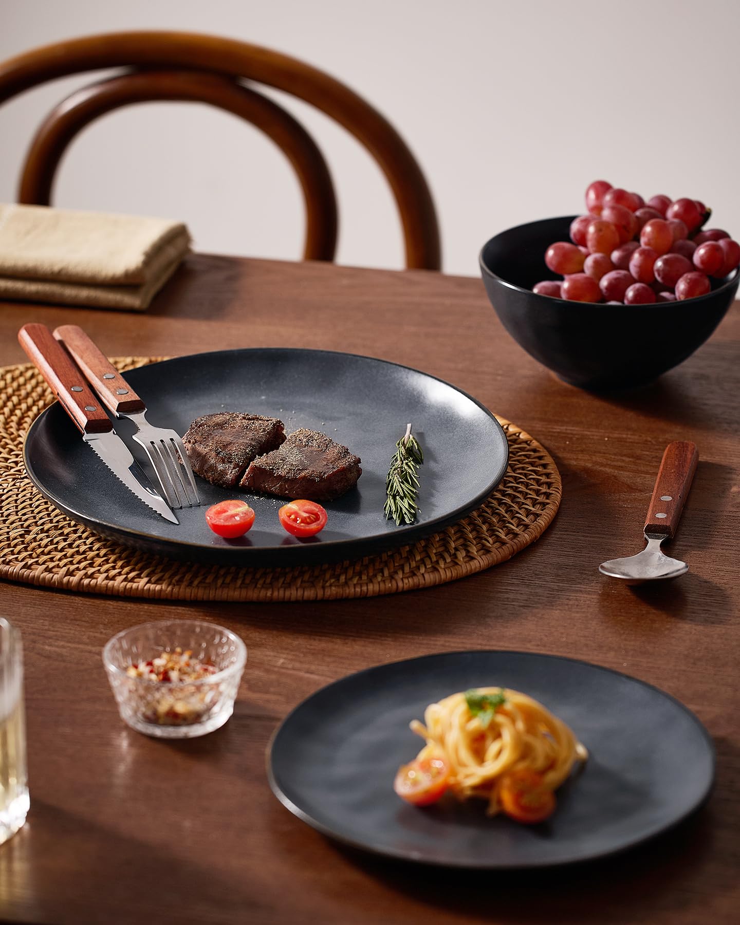 Famiware Service de table pour 4 personnes, océan rond, 12 pièces, noir mat