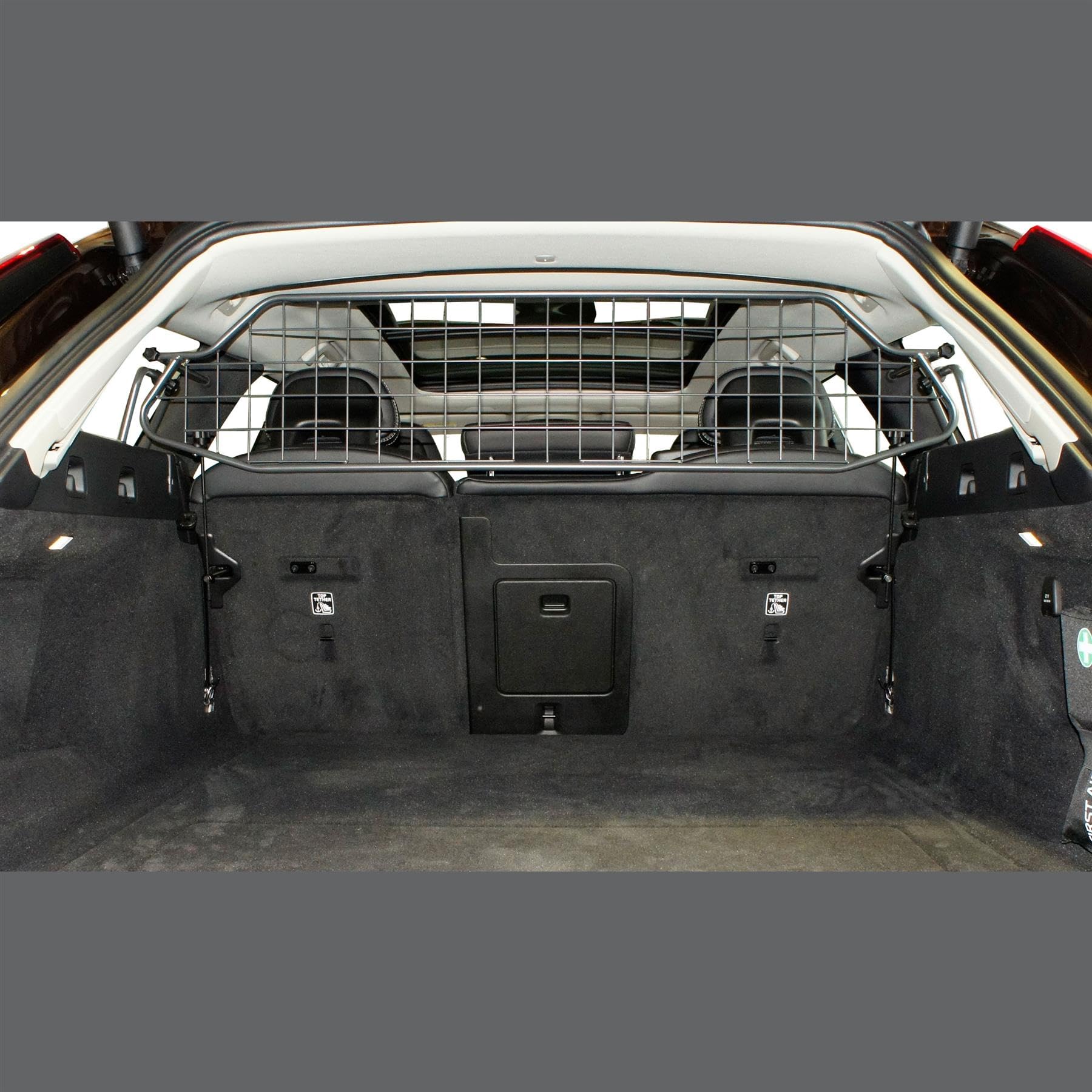 Travall Hundegitter für Volvo V90 2016+, fahrzeugspezifisches Trenngitter für den Kofferraum aus Stahl, passgenau für sicheren Hundetransport