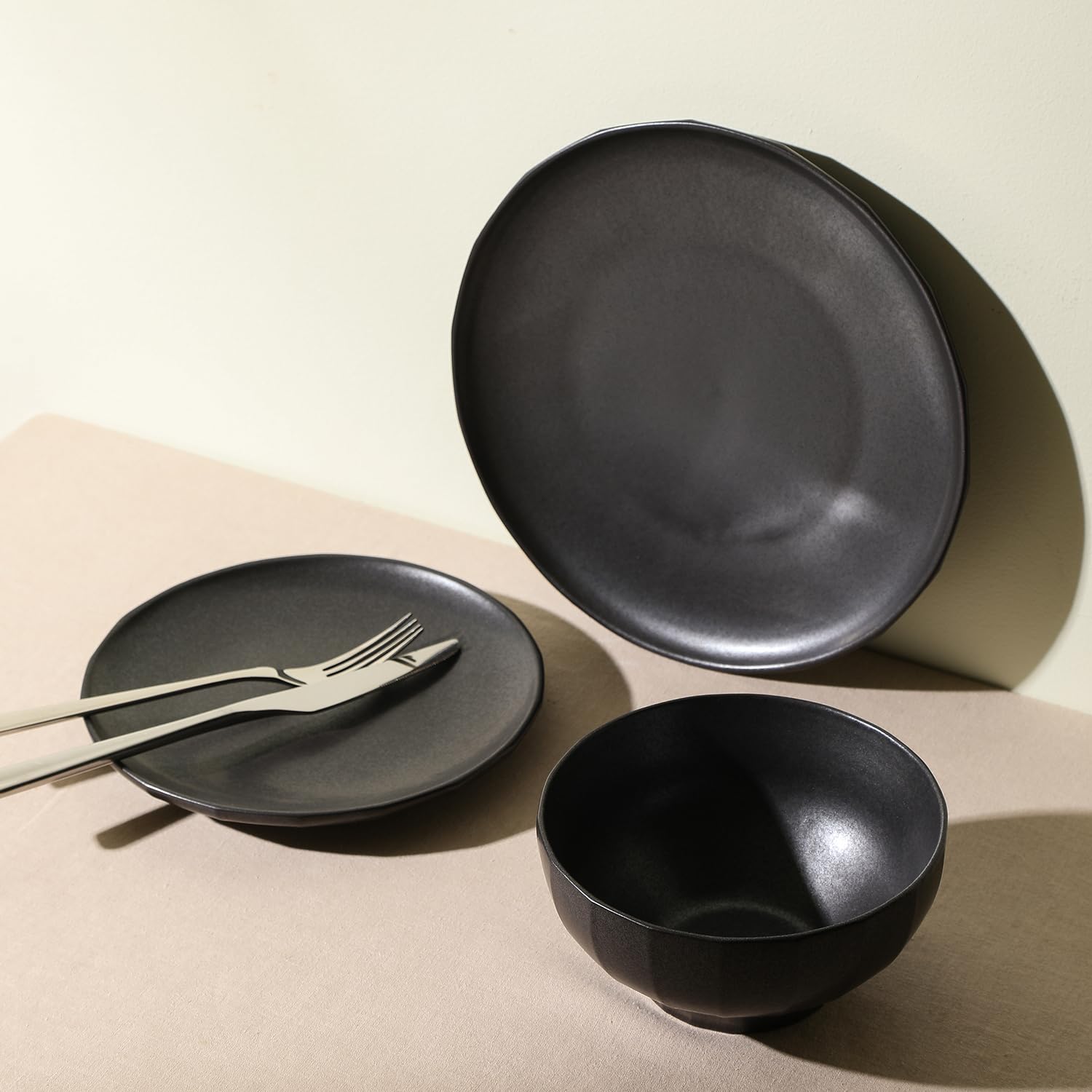 Stone Lain Rio 24-Piece Dinnerware Set Stoneware, Black