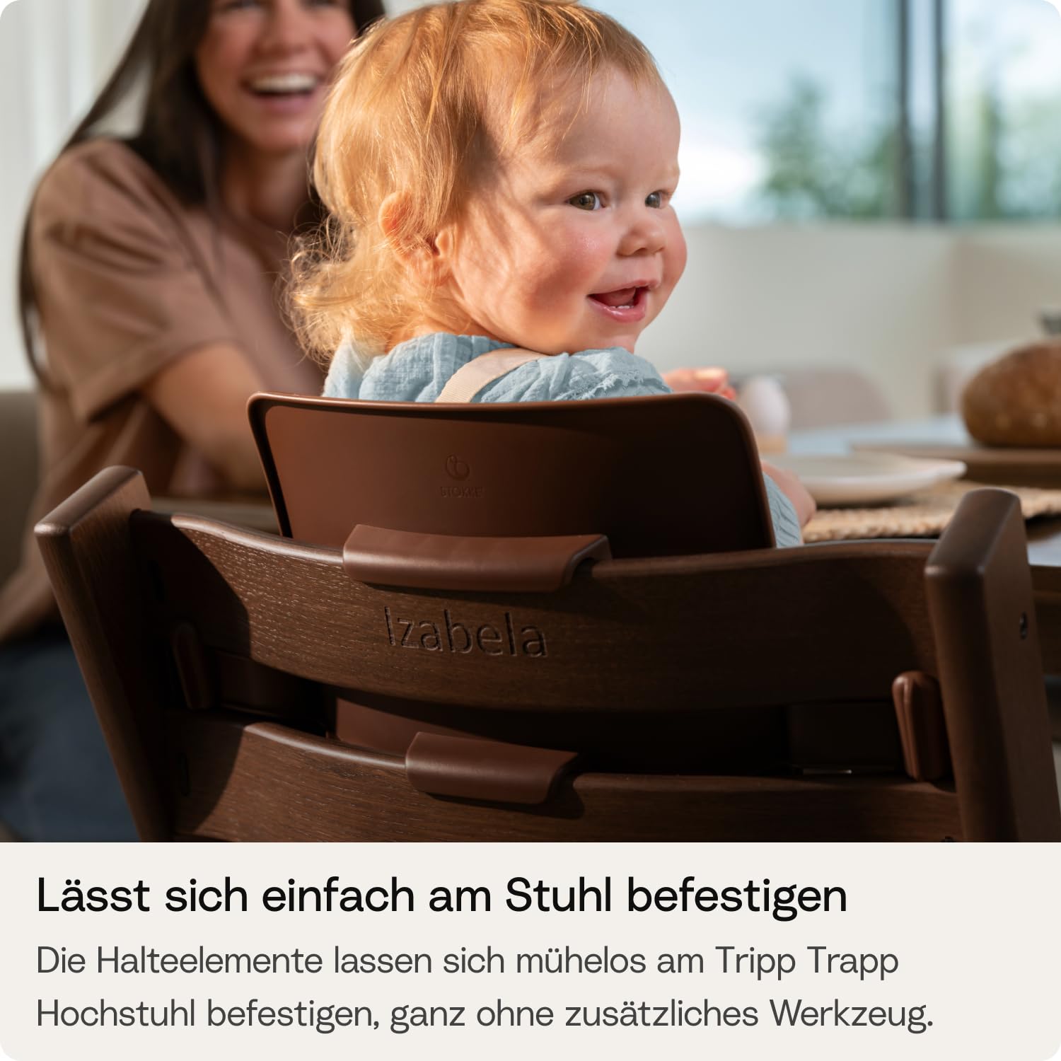 Stokke Tripp Trapp Hochstuhl (Glacier Green) mit Stokke Tray (White) - ein verstellbares, ergonomisches und leicht zu reinigendes Babyset für Kinder im Alter von 6-36 Monaten