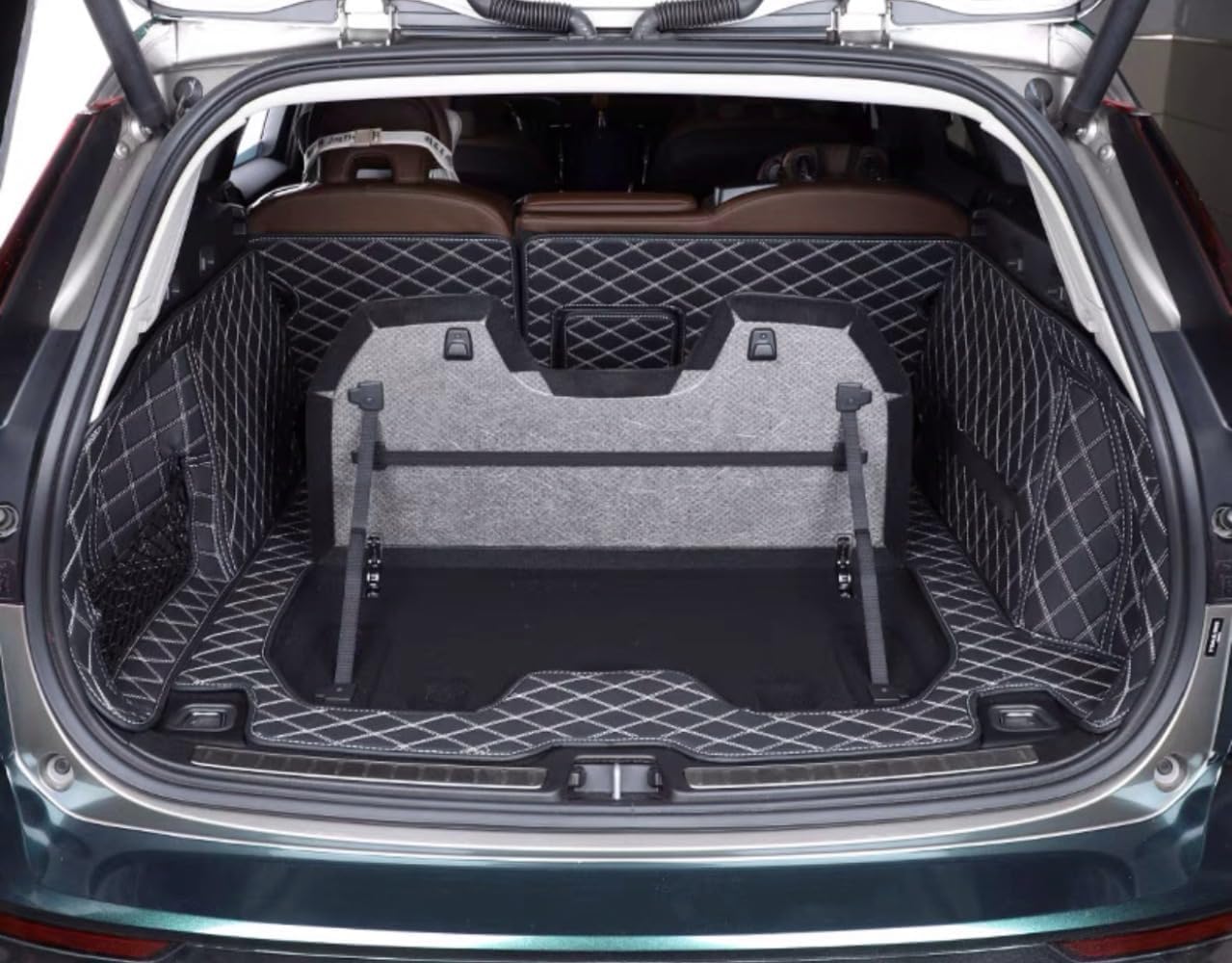 Amazon | ボルボ V60 ZB系 2018年9月~ 専用 トランクマット 3D フル