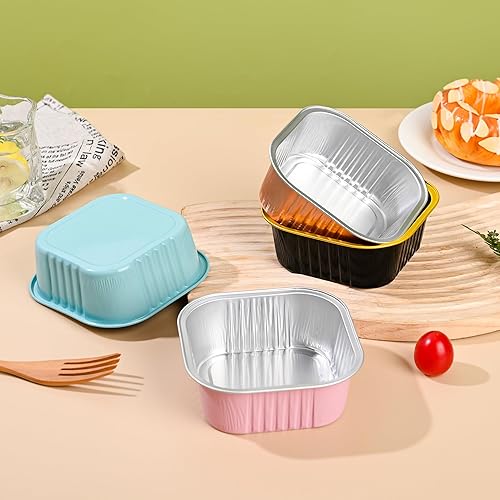 Miniatura 4 de Findful Mini Moldes para Pasteles con Tapas (10oz, 40 Unidades) Moldes de Papel de Aluminio Cuadrados Forros para Cupcakes Tazas de Hornear para