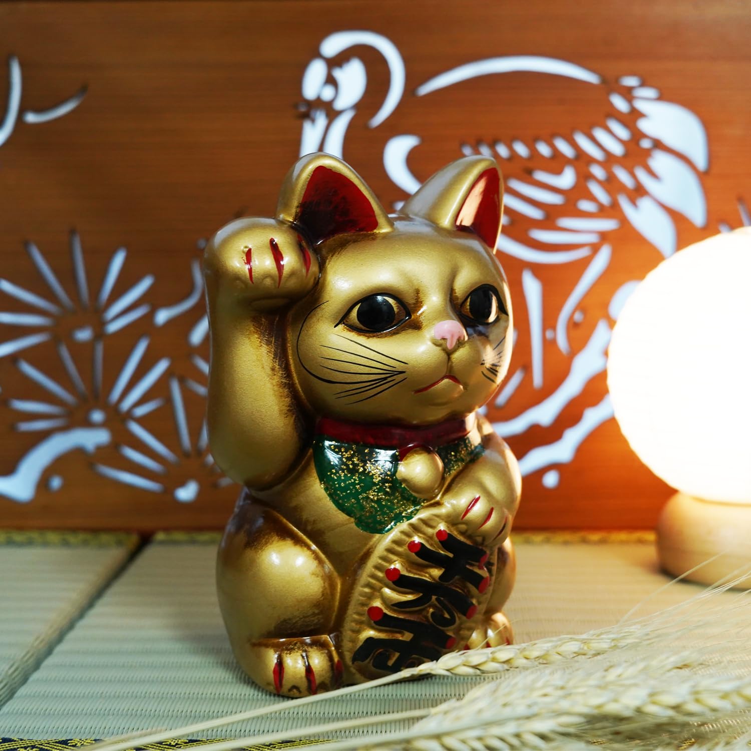 招き猫貯金箱 Amazon.co.jp: 瀬戸焼 招き猫 貯金箱 6.3インチ 手塗り 招き猫 置物