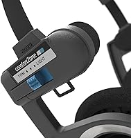 Vista 2 de Koss Porta Pro con micrófono y auriculares remotos en la oreja, micrófono en línea y control remoto táctil, cable con enchufe de 0.138 in