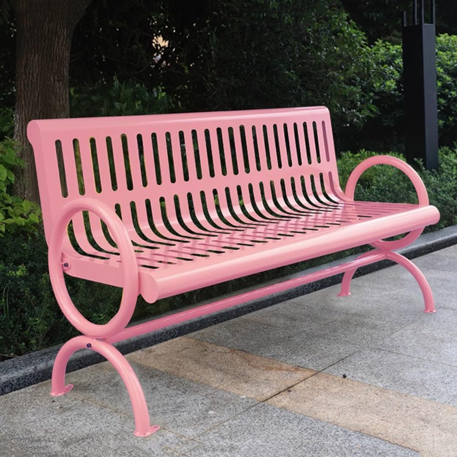 Banquette de jardin en métal pour l'extérieur de votre terrasse fleurie
