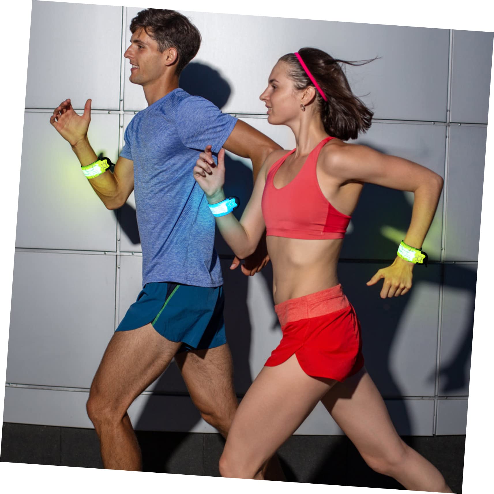 Sosoport Lot De 4 Brassards LED Rechargeables avec Bandes Réfléchissantes pour La Course Nocturne Et Le Cyclisme