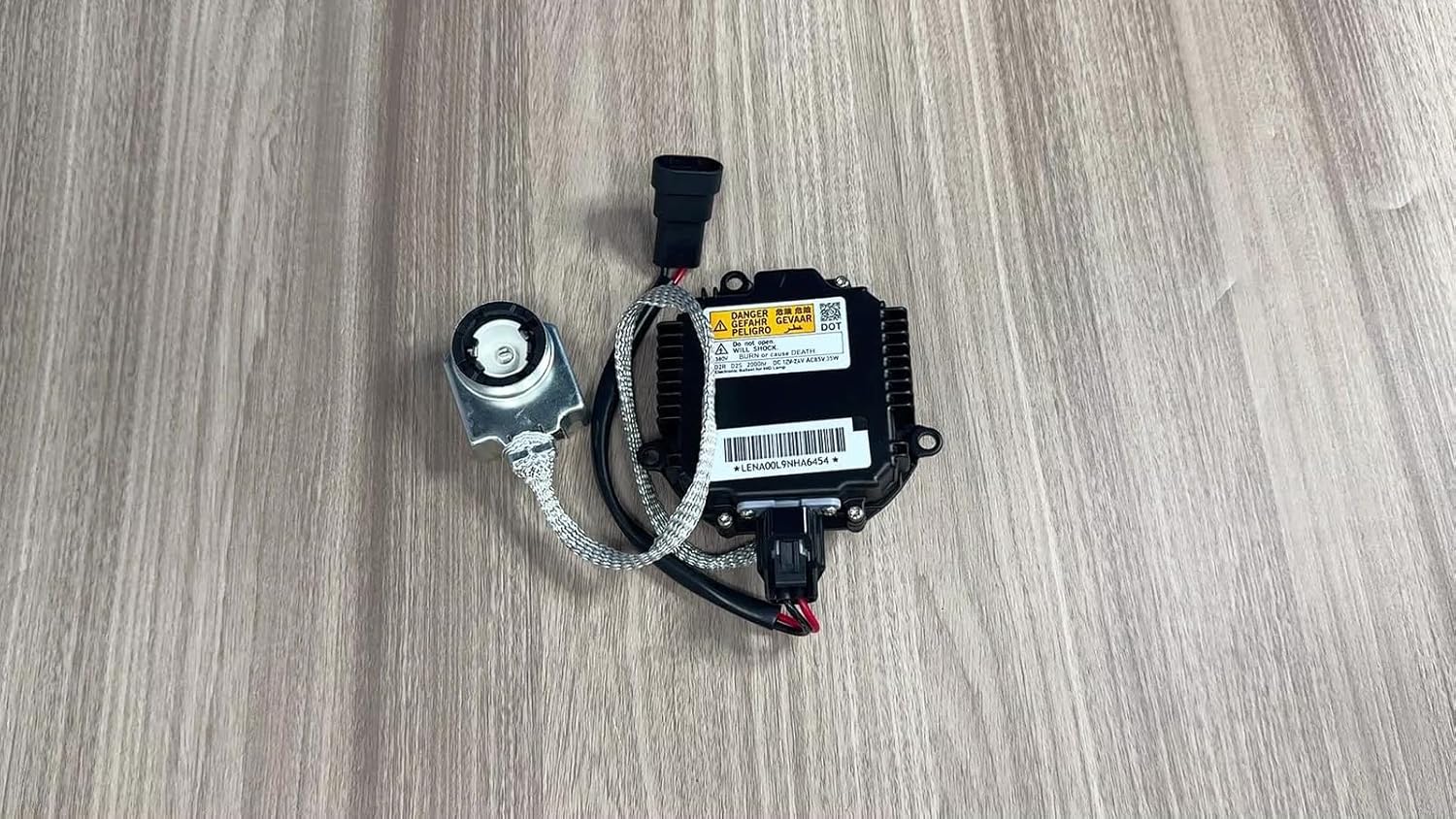 Replacement Auto Parts for HID Xenon Headlight Ballast Igniter for Saab 9-2X H4 2.5L 04-06 28474-89904Mod-R36R-18401