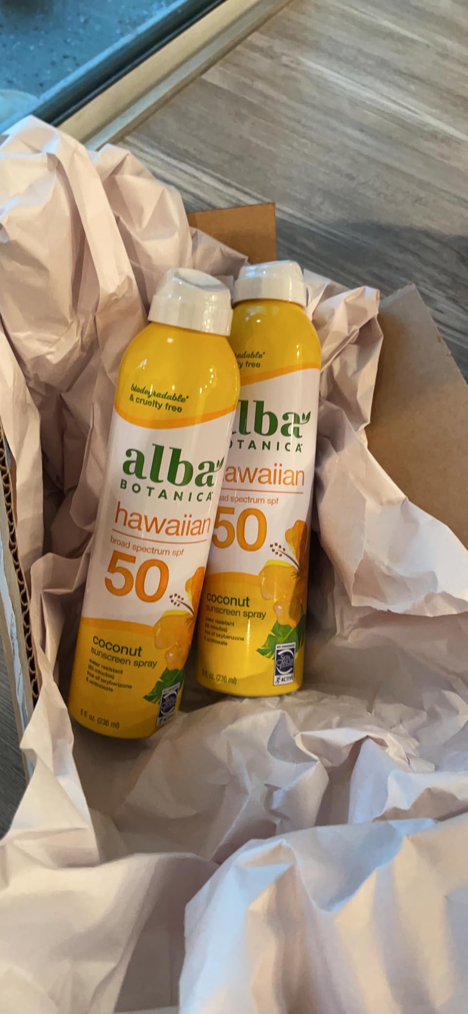 Alba Botanica Hawaiian Coconut Sunscreen, Spray Broad Spectrum SPF 50 Sunscreen, Water Resistant and Biodegradable 8 fl oz Bottle (Pack of 2)