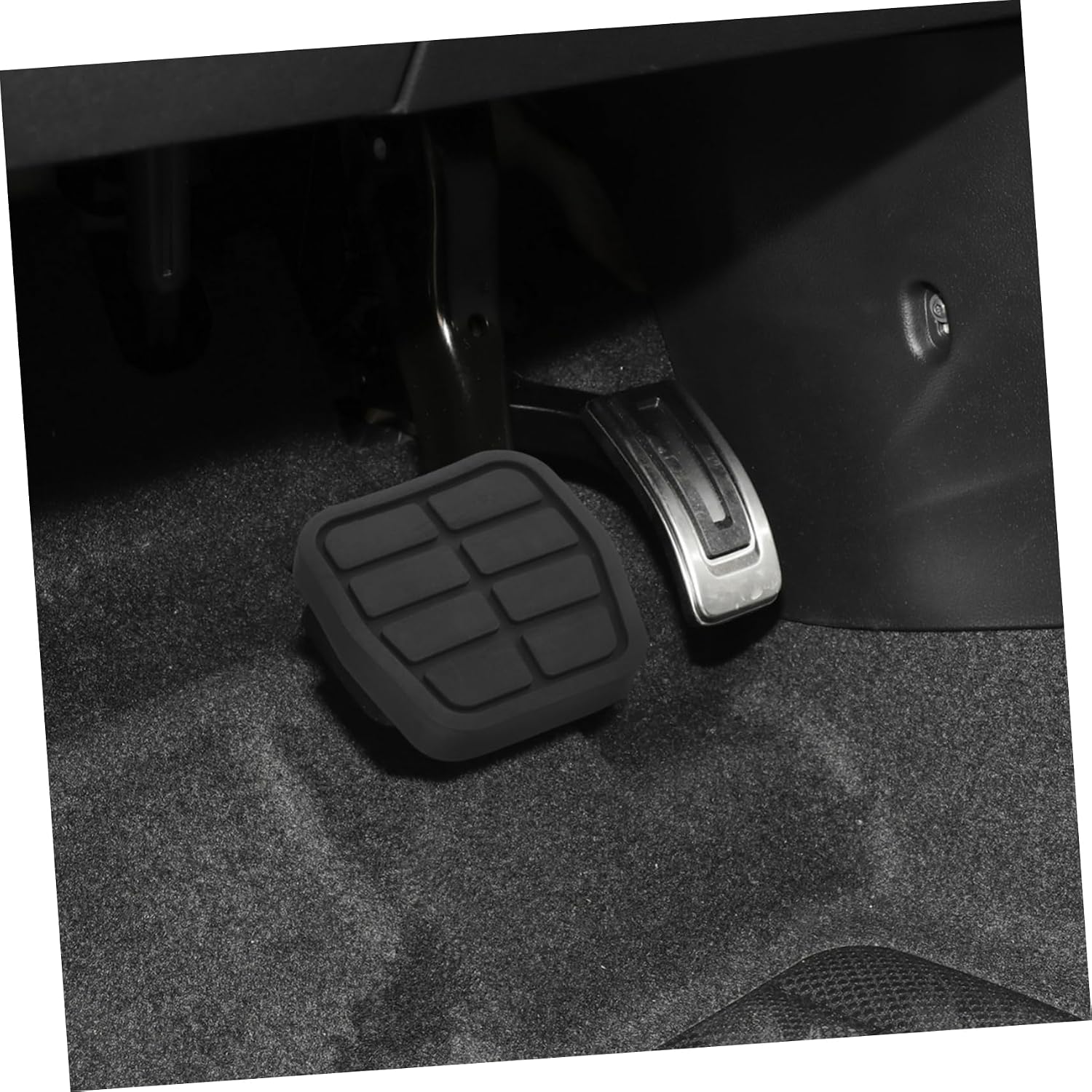 Zerodeko 1Pair Car Clutch Brake Pedal Pad Covers Rubber Foot Pedal Protection for Car Models Easy Install Clutch Pedal Covers for Enhanced Braking Performance