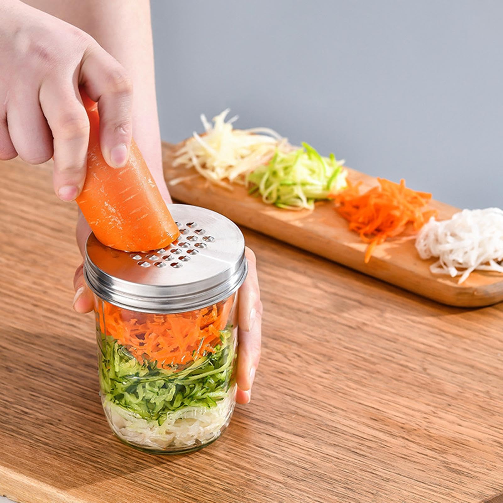 Produktbild von Edelstahl Reibe Mit Behälter & Bürste - Für Gemüse & Käse