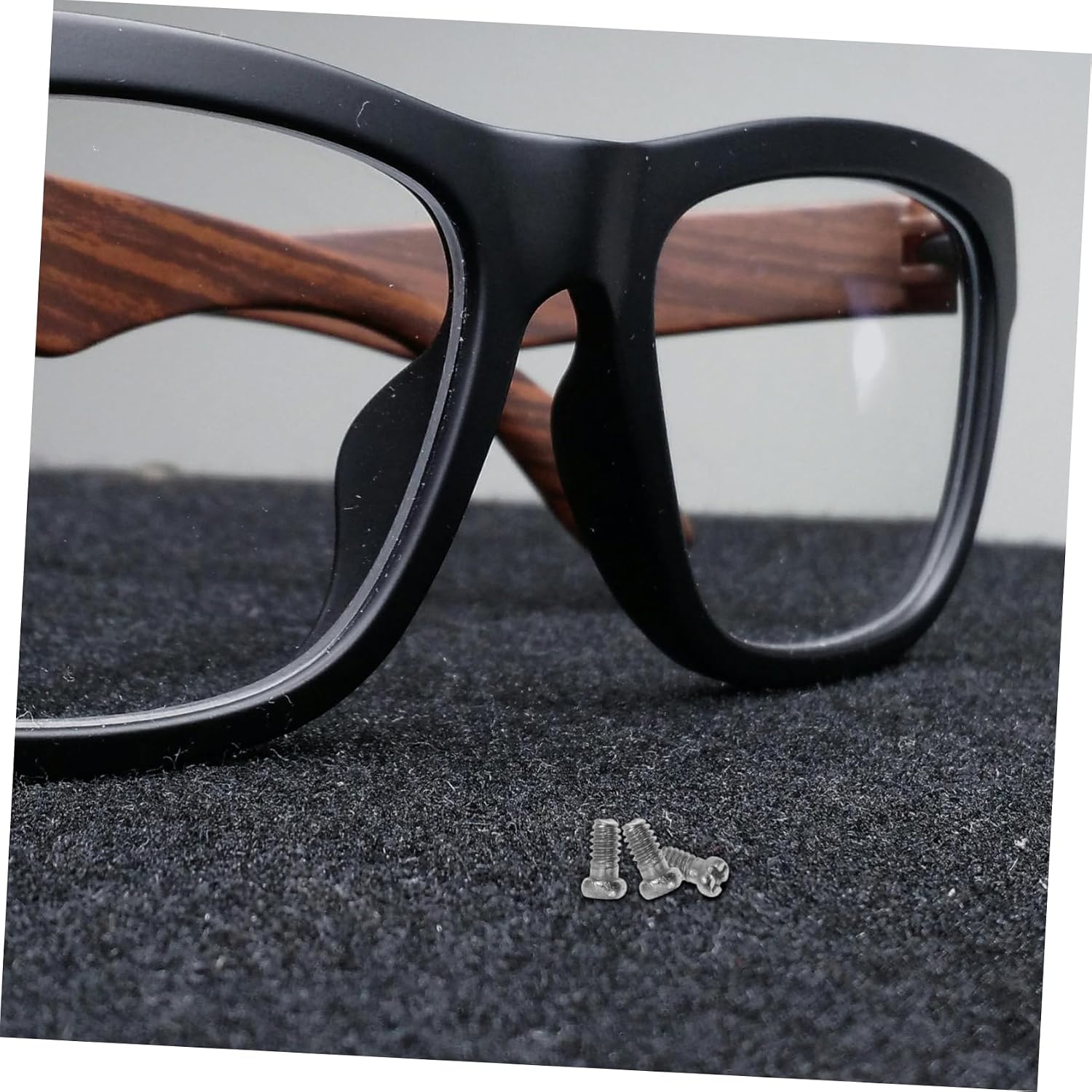 STOBAZA 10000pcs Eyeglass Screws Set Small Stainless Steel Repair Screws for Glasses Sunglasses Tools Practical Accessories Eyewear Repair Kit