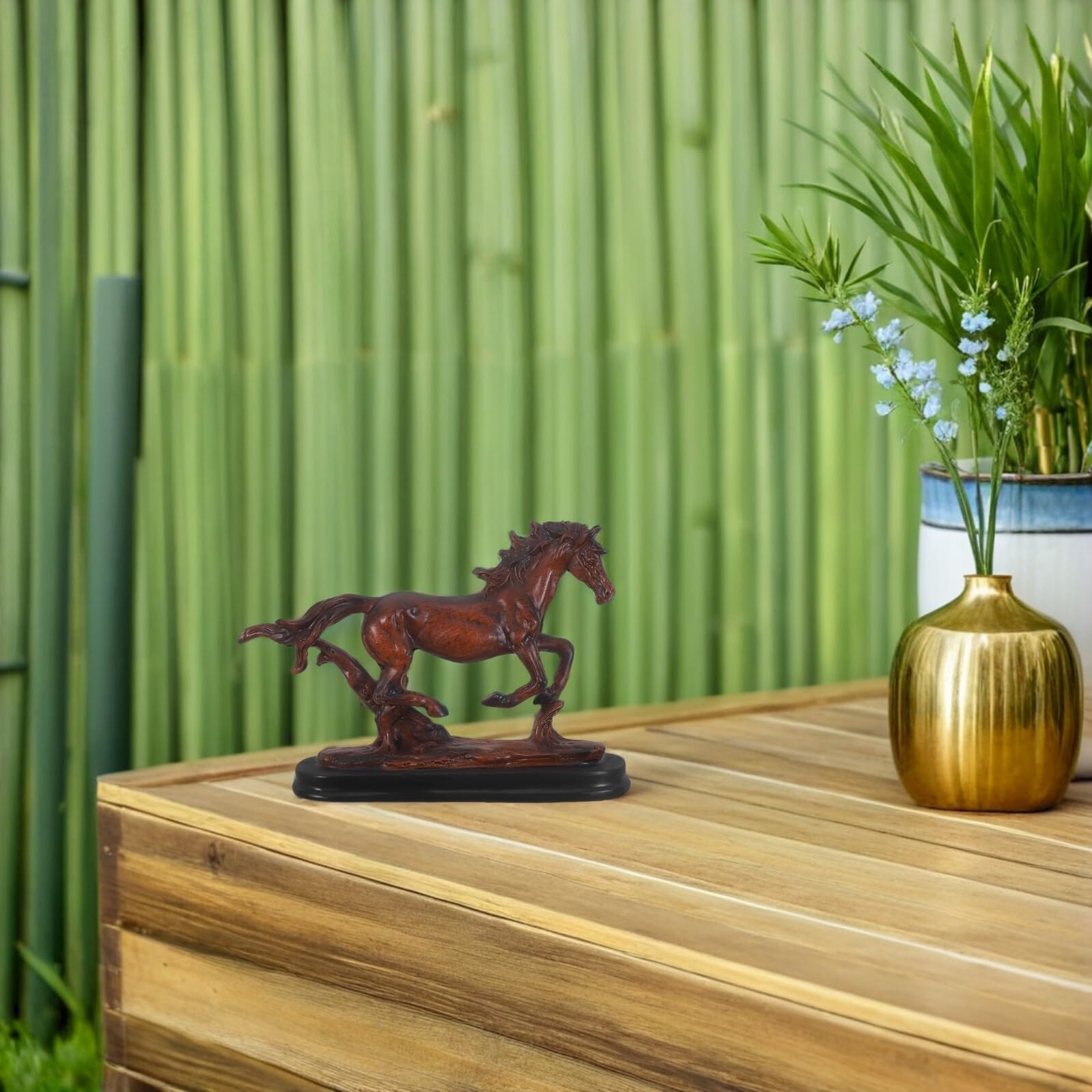 Generic Figurka konia chińskiego zodiaku Biegnąca rzeźba konia Dekoracyjna miniaturowa Feng Shui Ozdoba na szczęście na Księżycowy Nowy Rok 2026 Wystawa w domu i biurze