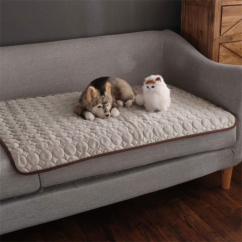 Cooling Mat for Dogs Cats,Comfortable Pet Cooling Mat,Chew-Resistant Non-Slip Cool Pad Reusable Absorbent Washable Cool Mats Bed for Summer, Brown,40 * 50cm
