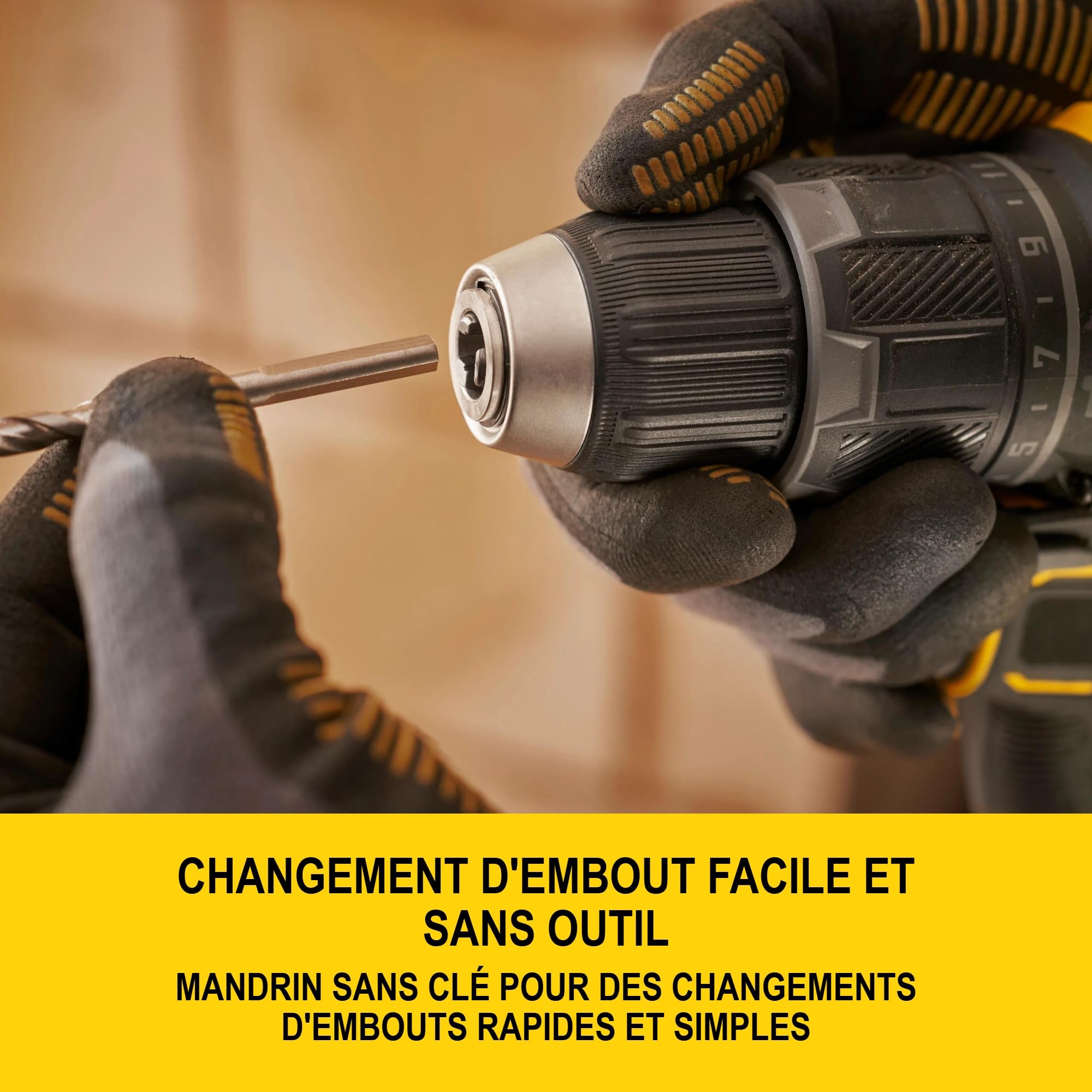 STANLEY V20 Perceuse-visseuse sans fil et brushless à 2 vitesses, comprenant une batterie Li-Ion 2.0Ah, un chargeur 1.25A et une mallette ProStack, 18V, SFMCD716D2T-QW