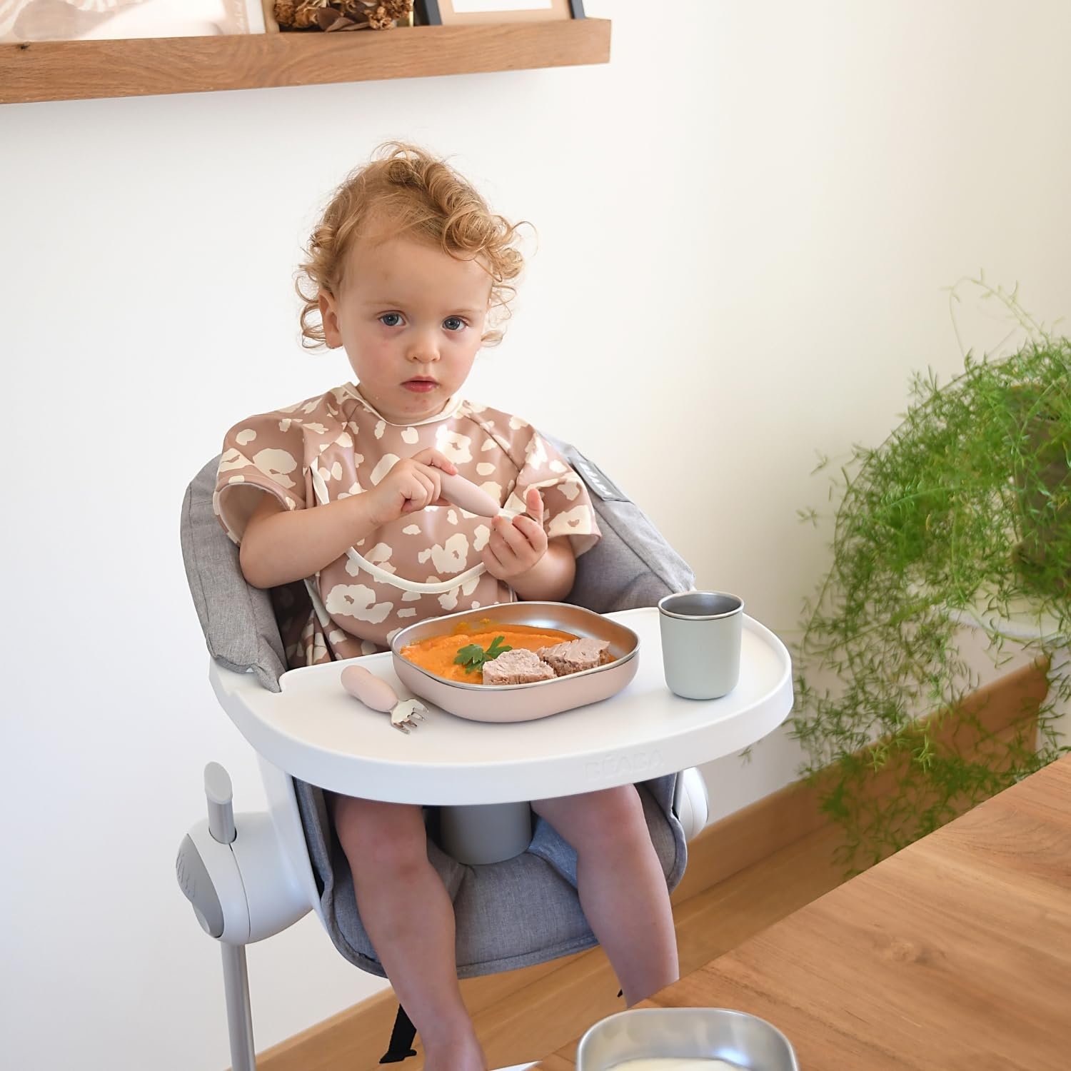 BÉABA, Set de Comida Bebé/Niño Inox, 3 Piezas, Cristal + 2 Platos, Compatible Microondas/Lavavajillas, Saludable/Resistente, Ligero, Irrompible, Antideslizante con Funda de Silicona, Algodón de Azúcar