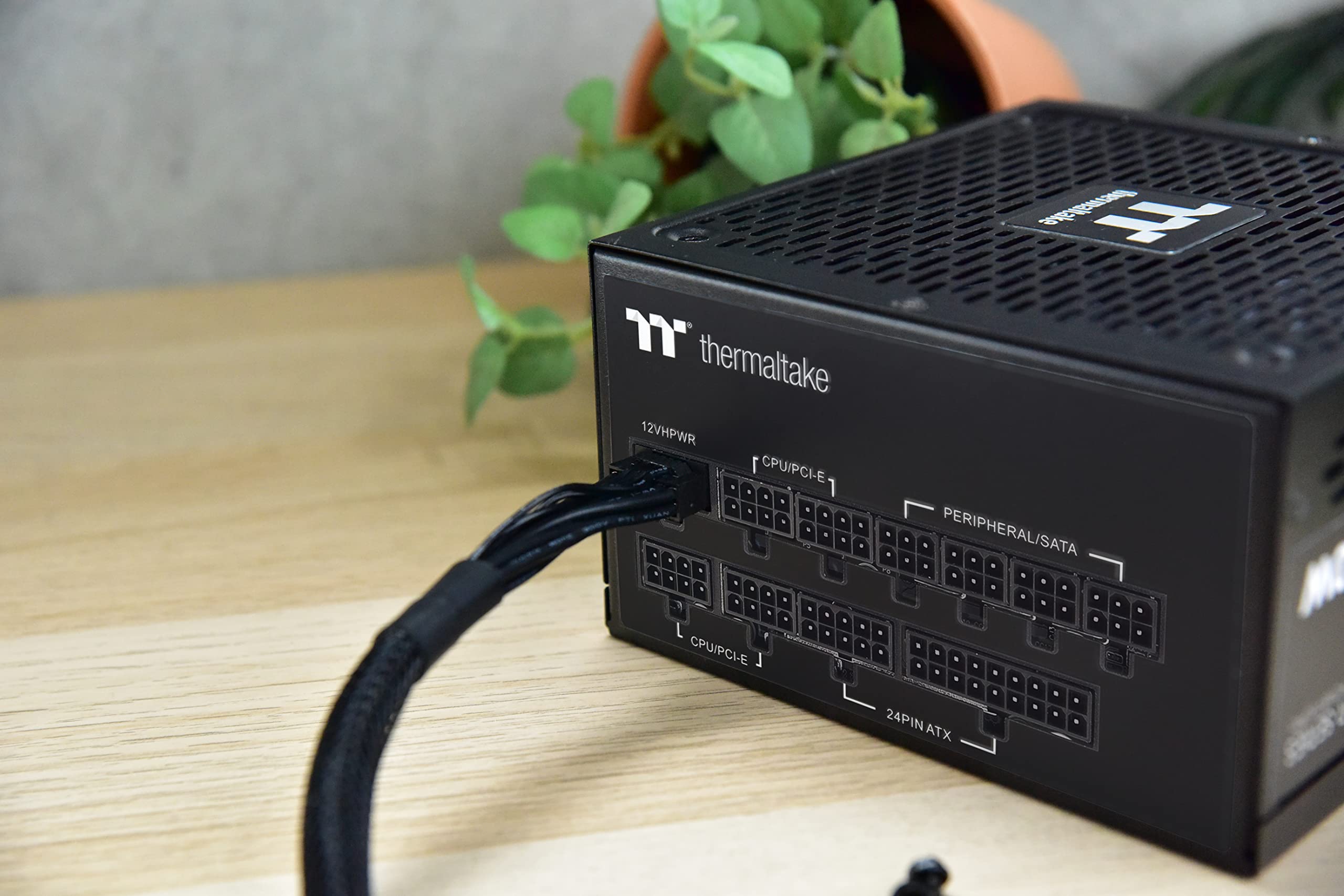 Thermaltake Toughpower GF3 1200W | ATX 3.0 | PCIe Gen 5 Ready | Smart Zero Fan | 80 Gold Platinum | Fully Modular