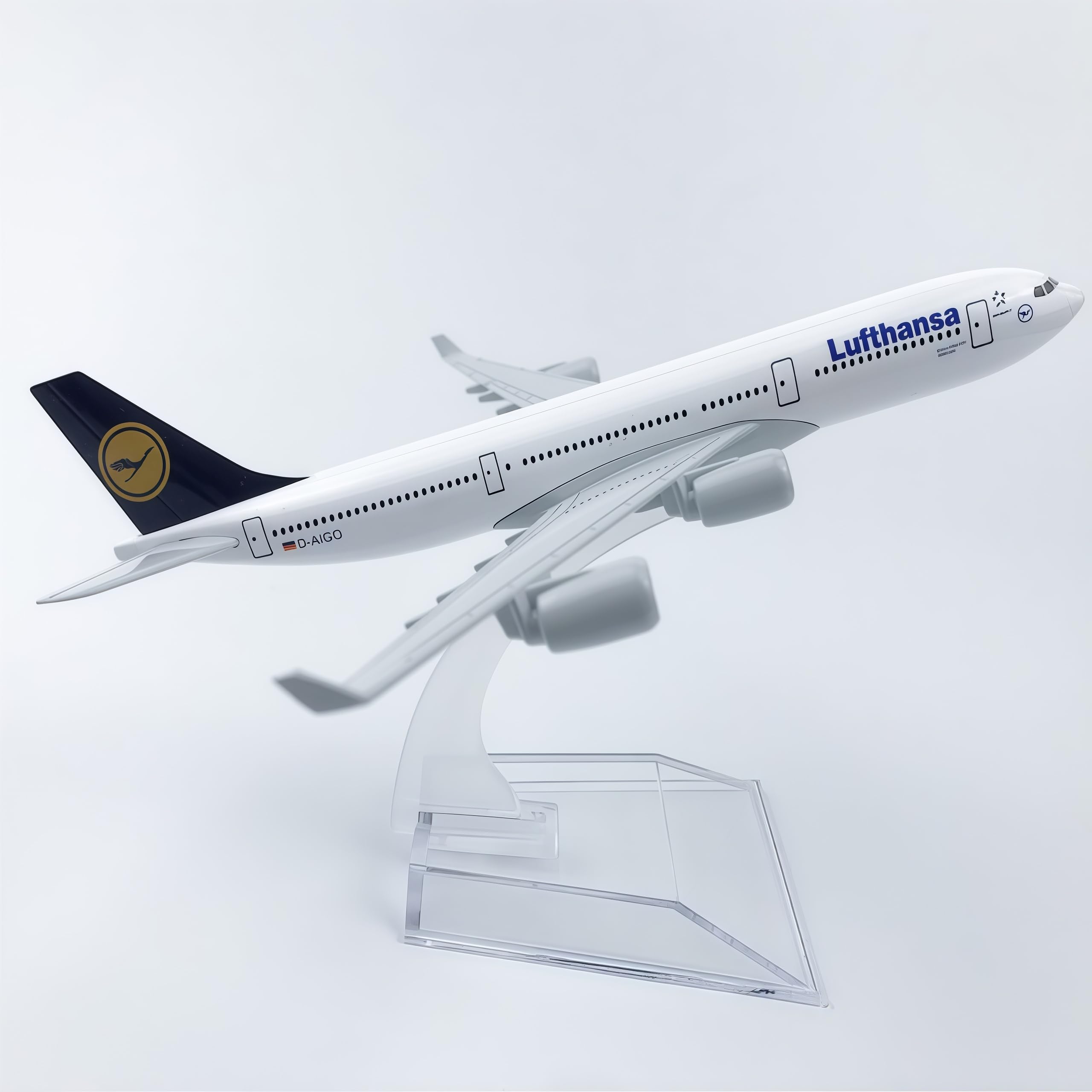 LGSRSNXHTX Lufthansa A340 Diecast Metal Aircraft Model Scale 1:400 16cm Long for Collection Display Miniature Plane