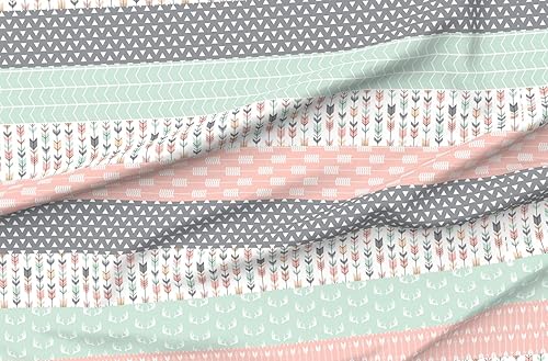 Miniatura 1 de The Yard - Tela con diseño de flores y lunares