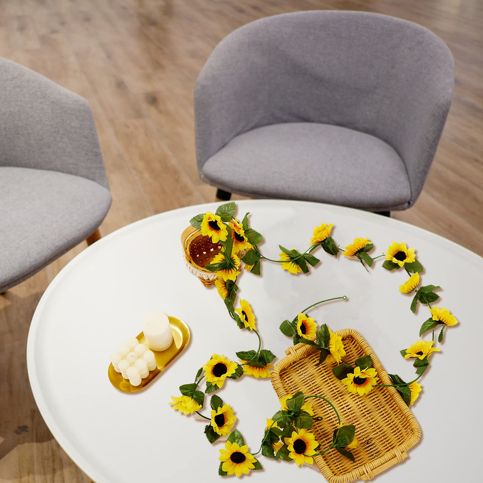4 Stück künstliche Sonnenblumengirlande, hängende Seide, Sonnenblumen, Ranke mit grünen Blättern, hängende Blumengirlande für Zuhause, Hochzeit, Tischdekoration, Hintergrund