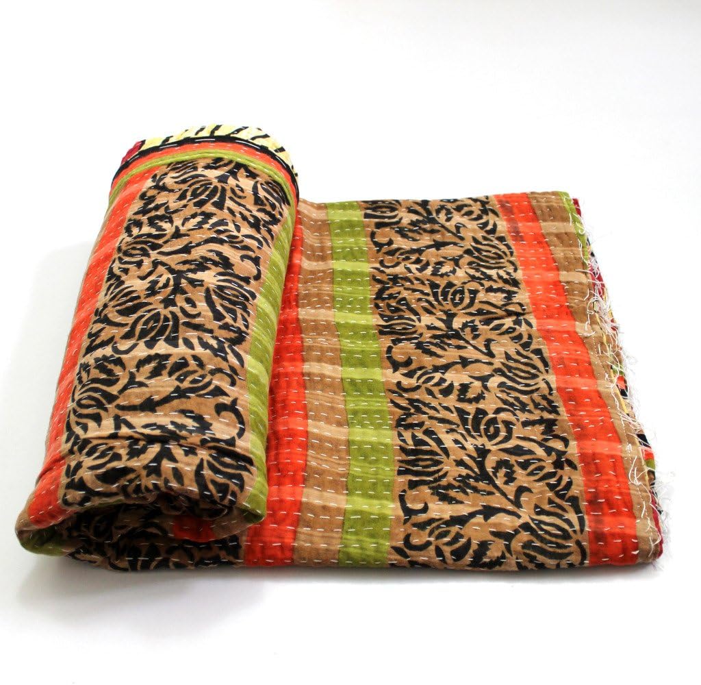 Vintage Throw Kantha Quilt Indian Handmade Bohemian Bedspread Reversible Cotton Ethnic Sari Fabric Embroidered Bedding Blanket Gudari
