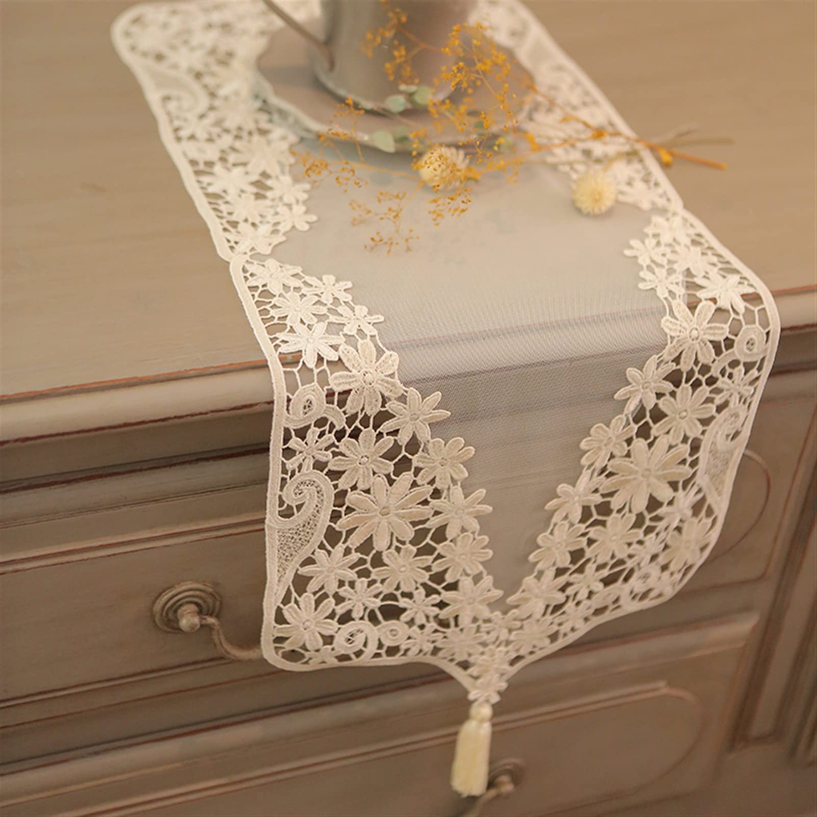 RENRUIRUI en Dentelle Broderie Florale avec Glands Basse 10x23 Pouces Coiffeuse Foulard pour La Maison Ferme Table De Mariage Décoration, Couleur Crème