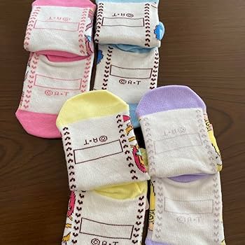 Amazon.co.jp: Pretty Cure Socks 4 Pair Set, 5.9 - 7.9 inches