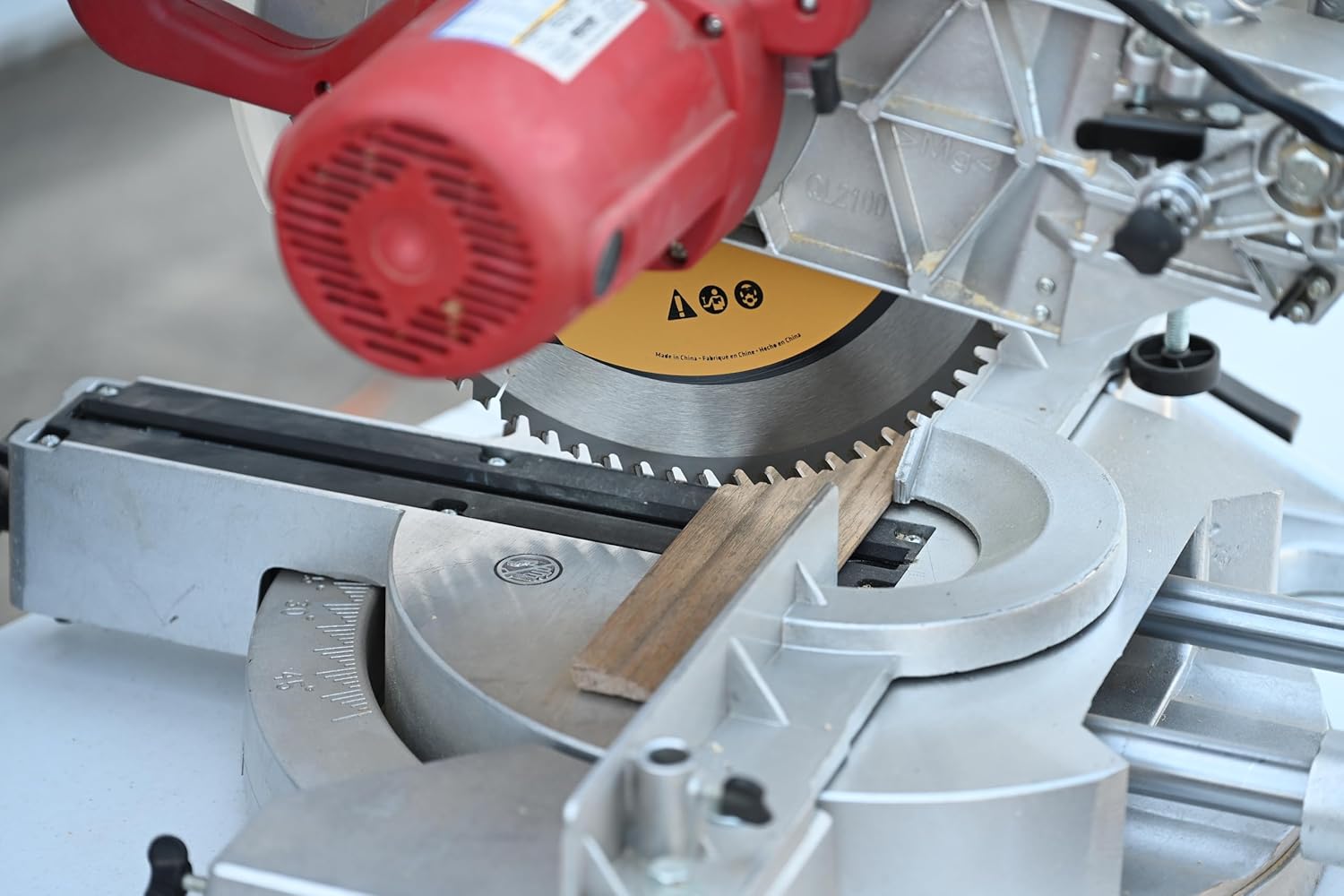 Century Drill & Tool 10216 10" 60T Construction Circular Saw Blade, Durable C3 Carbide Teeth, Heat Vents, Precise Cuts, Low Vibration