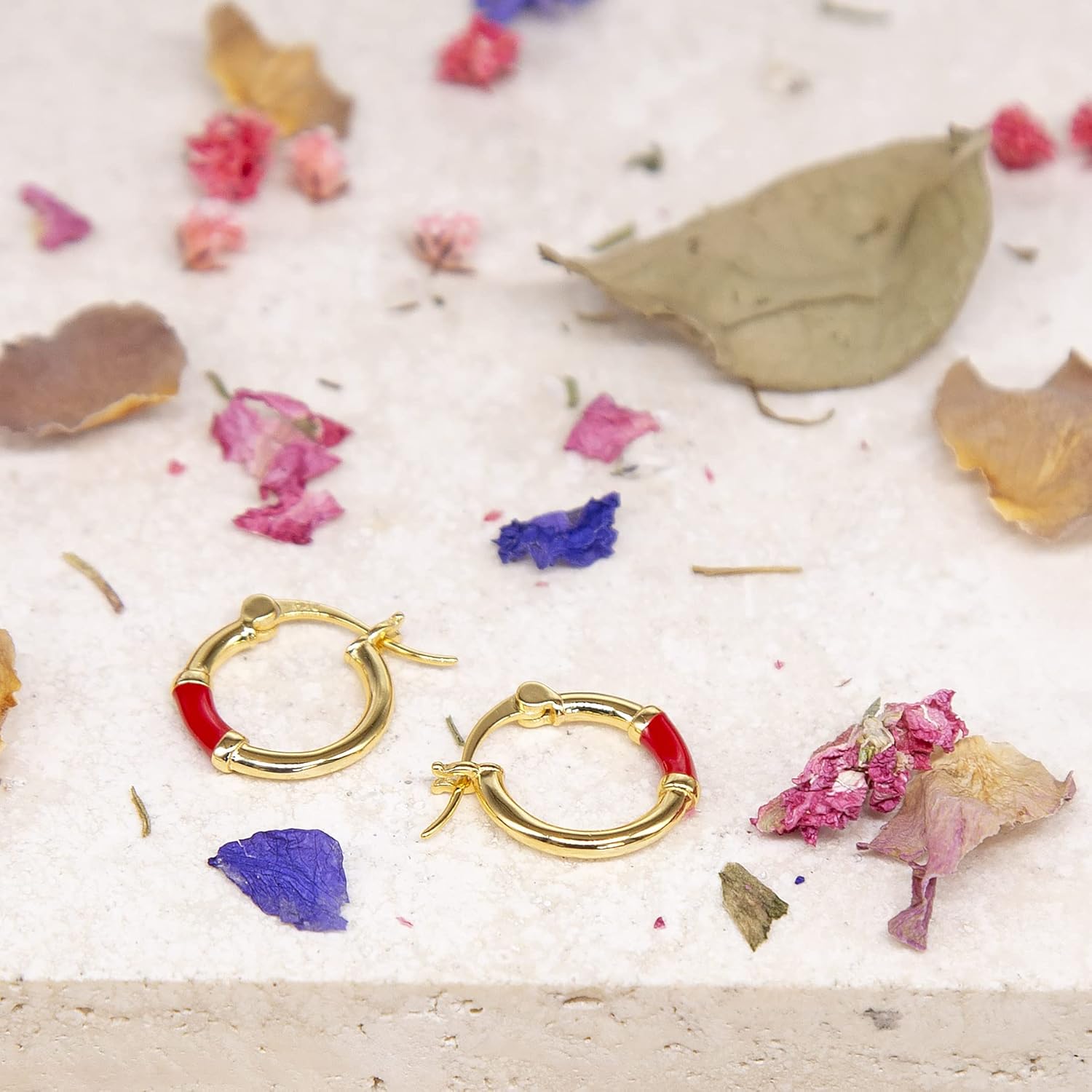 Tuscany Silver Women's Sterling Silver Yellow Gold Plated 15mm Red Enamel Hoop Earrings