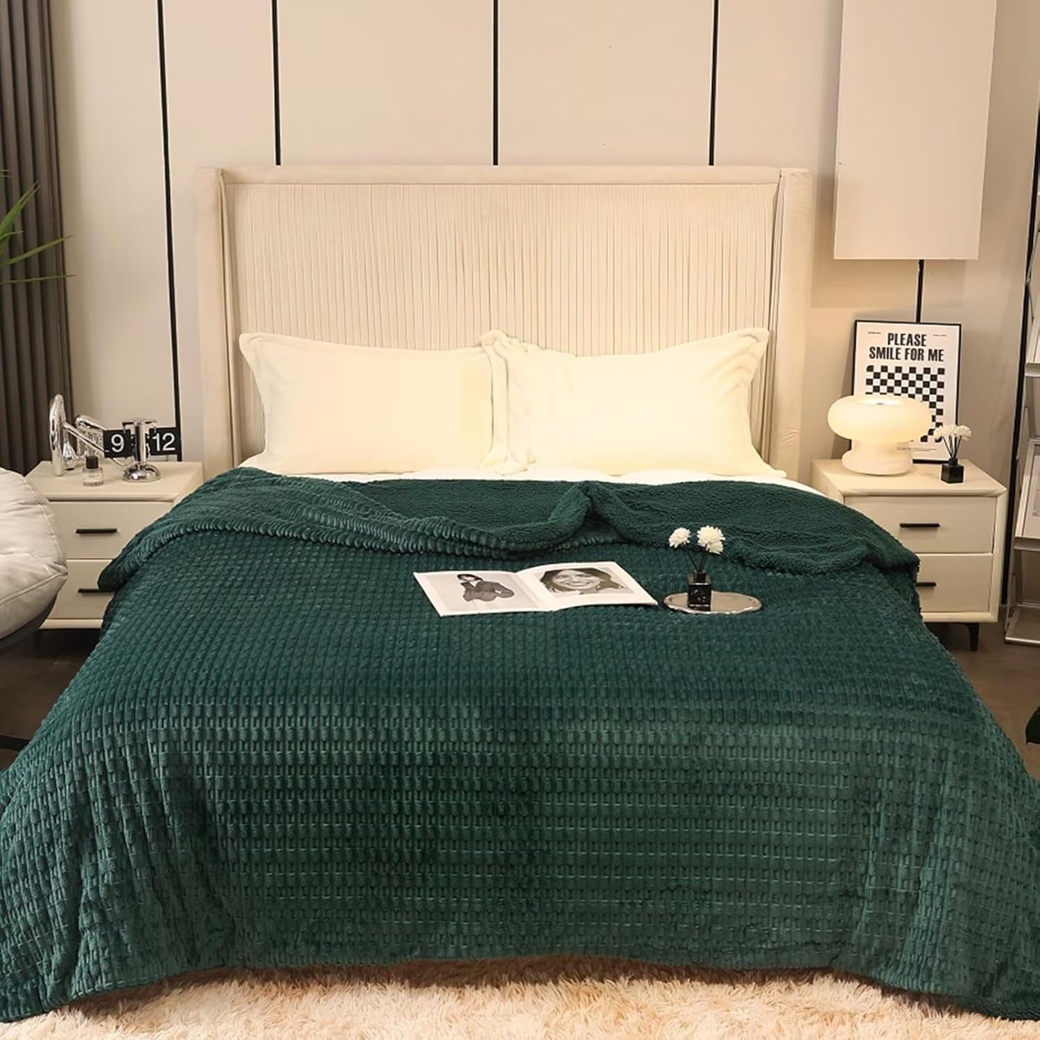 Sherpa Fleece Throw Blanket for Couch, Cozy Soft Warm Reversible Blankets for Bed and Sofa, 3D Jacquard Thick Fuzzy Plush Decorative Throw Blanket for All Seasons, Green, 50x60 Inches