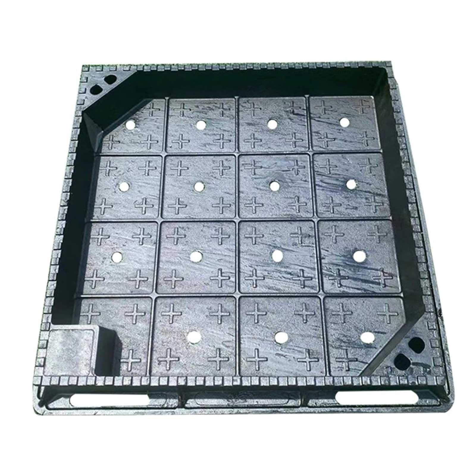 Couvercle fosse septique drainage intégré et traction facile pour terrasse