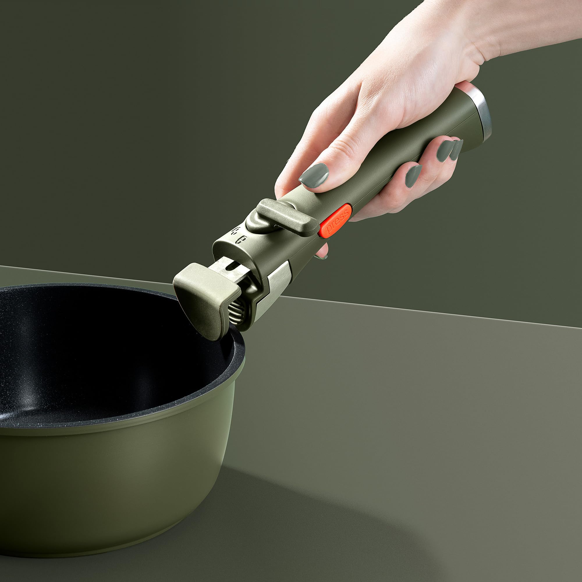 MasterPRO SHARE & PLAY | Ensemble de 10 ustensiles de cuisine empilables | Manche amovible | Peu encombrant | Fonte d'aluminium | Revêtement antiadhésif CERATECH