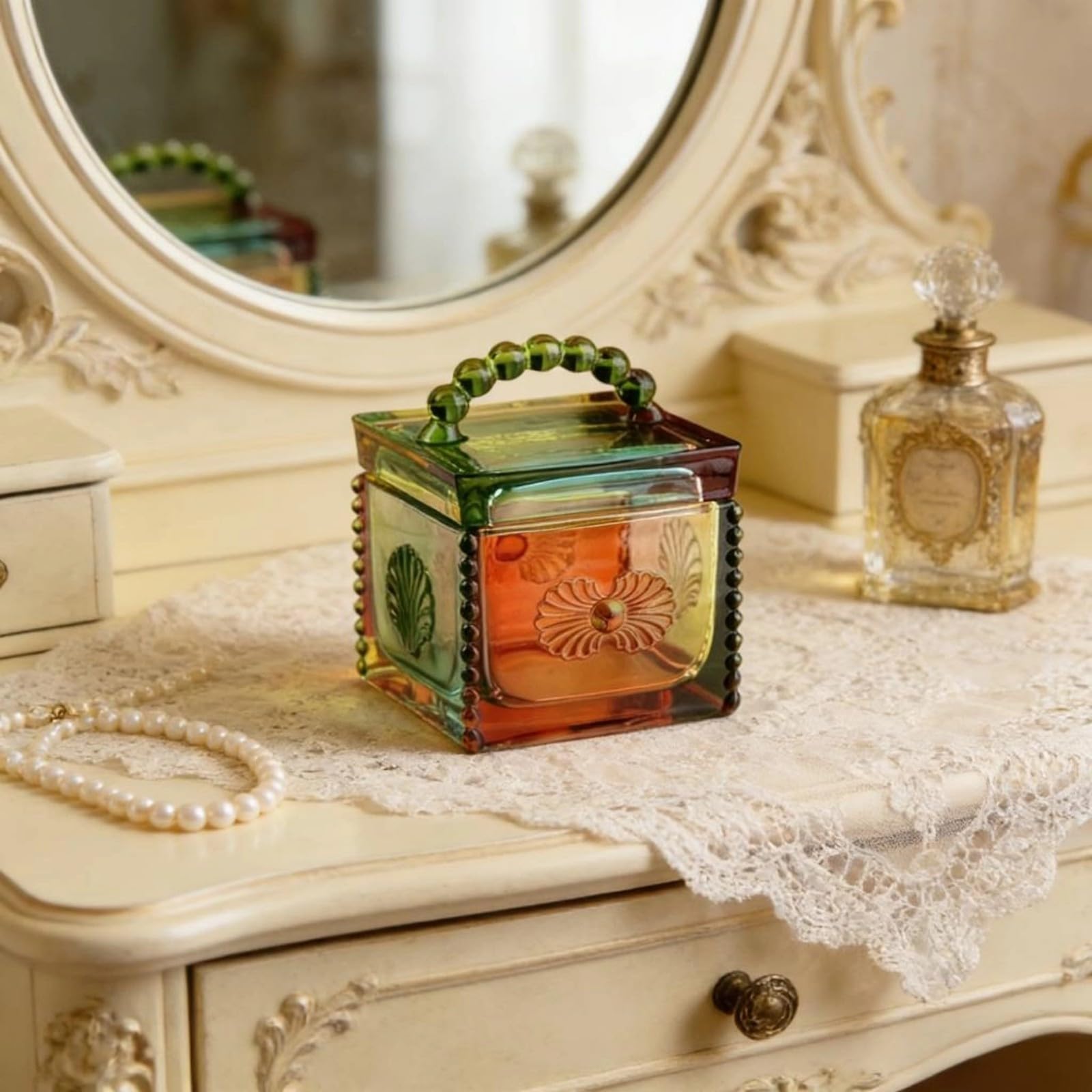Elegant Relief - Tarro cuadrado de cristal para almacenamiento de caramelos con tapa sellada, tarro decorativo para encimera de cocina