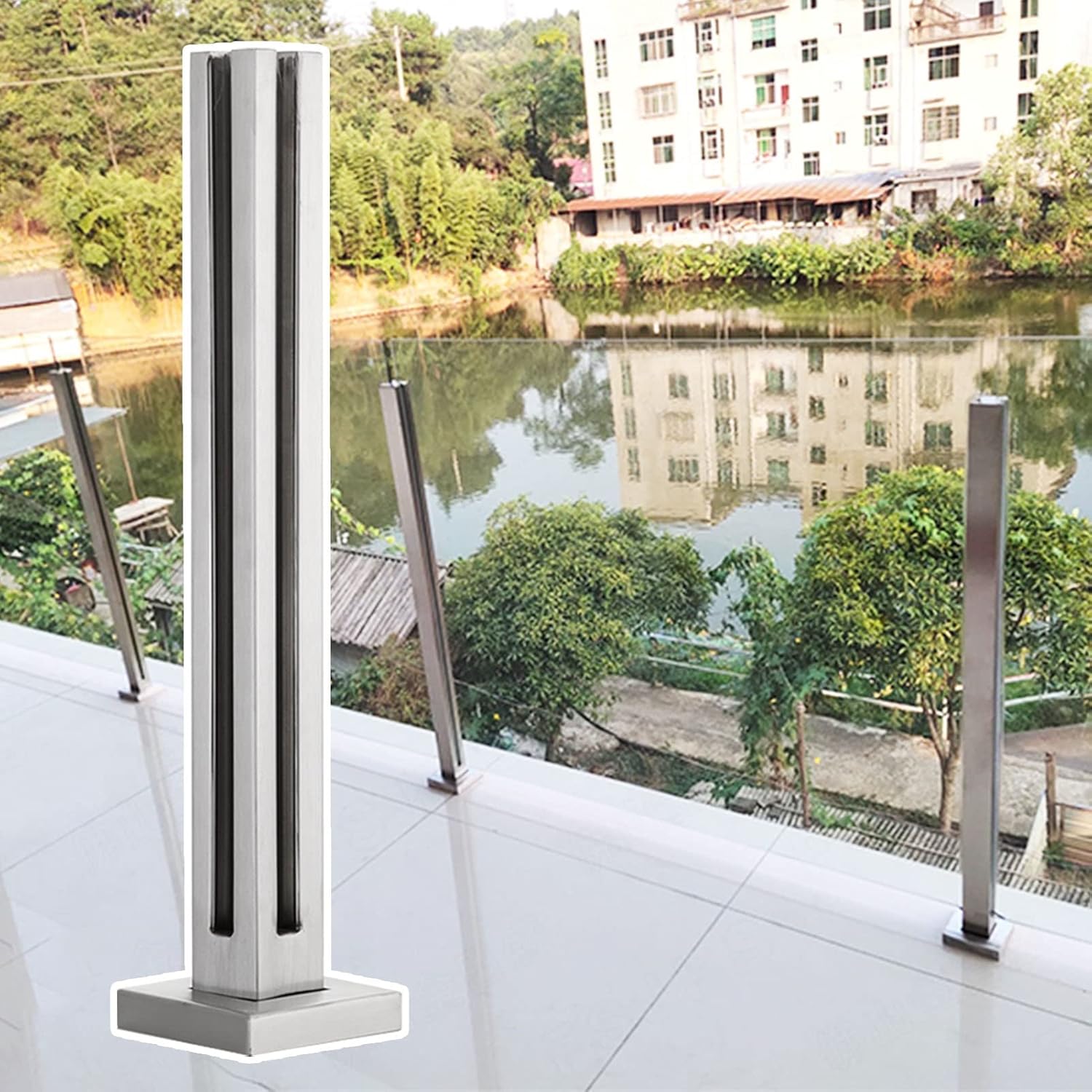Modern Stainless Steel Glass Railing Post for Indoor/Outdoor Balconies, 304 Corrosion-Resistant Handrail Support Pole, Silver Corner Post, 65cm Height Balustrade Barrier