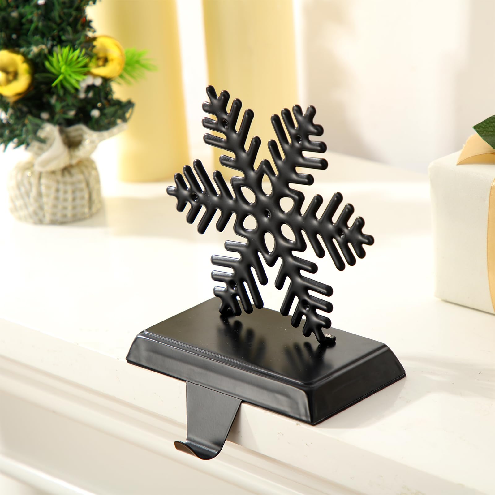 Marsui 12 Pack Snowflake Christmas Stocking Holders Metal Snowflake Stocking Hanger Holders Mantle Fireplace Stocking Hanger Hook for Christmas Party Home Holiday Decoration (Black)
