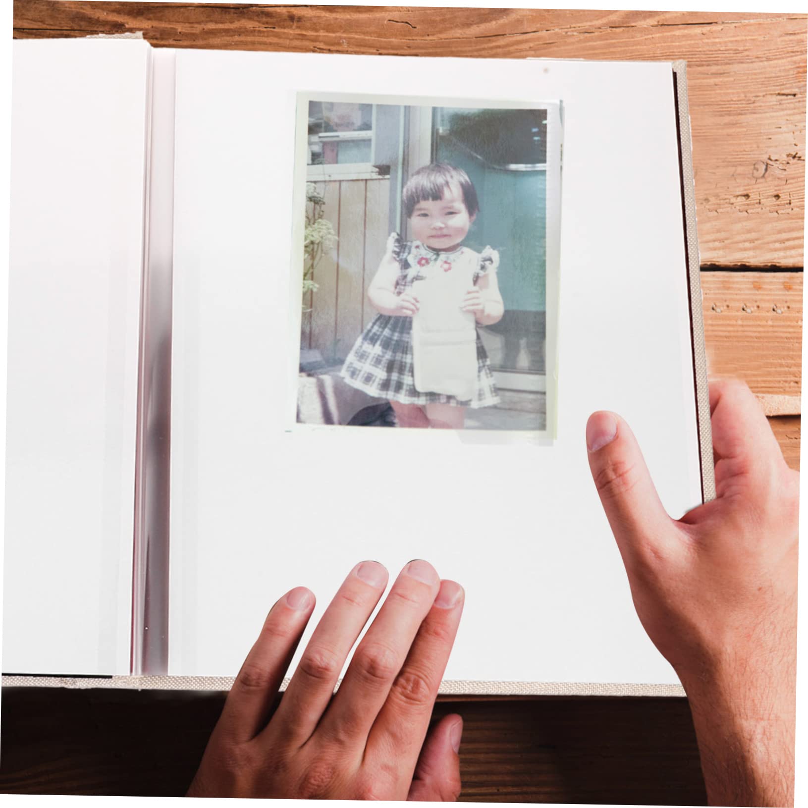 Álbum de Fotos Autoadhesivo de Lino Beige para Manualidades DIY | Tapa Tipo Libro, Apertura Cómoda, Uso Duradero, Estilo Delicado y Especial
