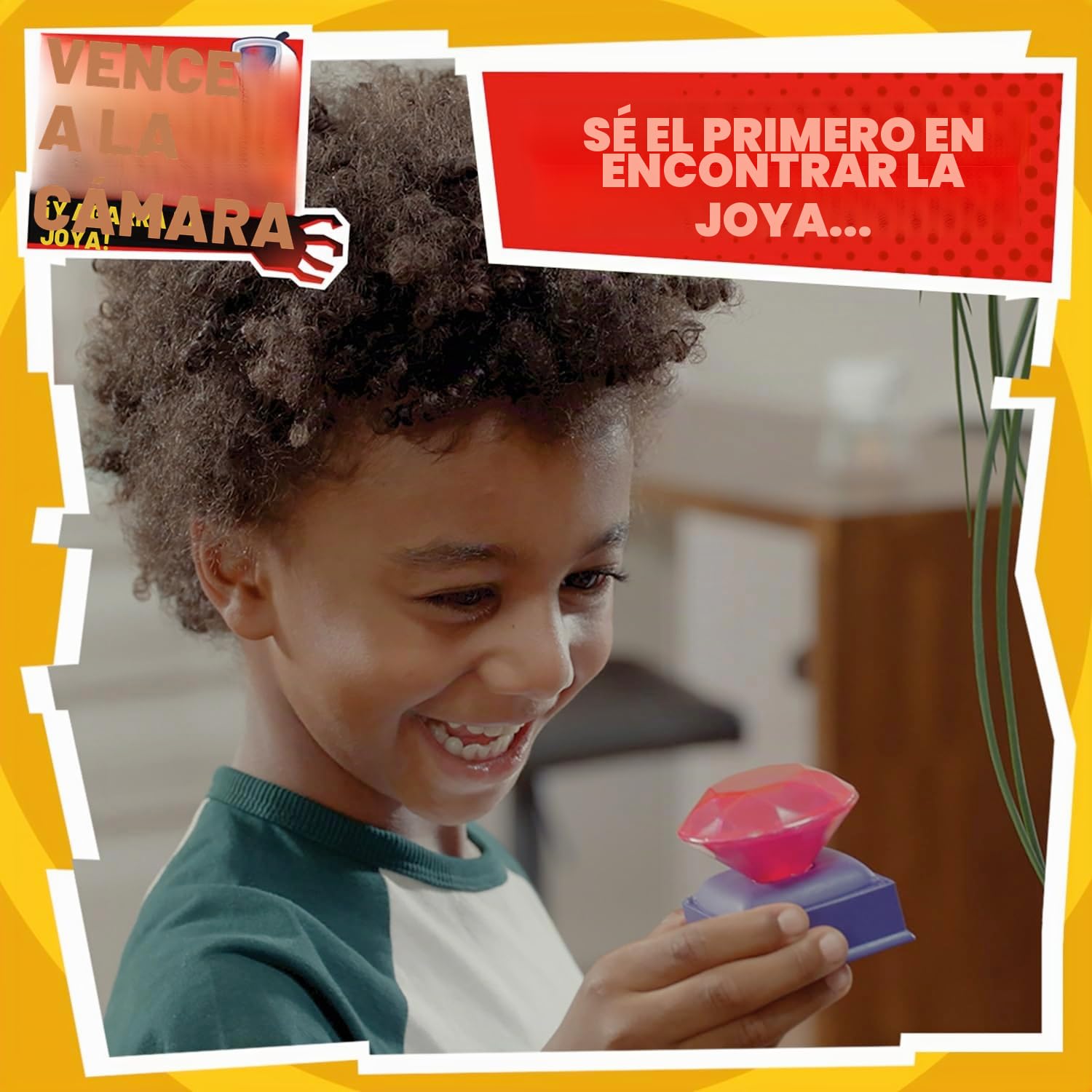 TOMY Games Beat the Camera - Pasa la seguridad, roba gemas, deshabilita la alarma - Fiesta de búsqueda del tesoro y juegos familiares de interior - para niños mayores de 3 años - Regalos de cumpleaños